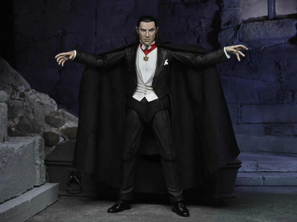 Universal Monsters Ultimate Dracula (Transylvania) Action Figure - Collectible Horror Movie Character for Halloween Decor & Display