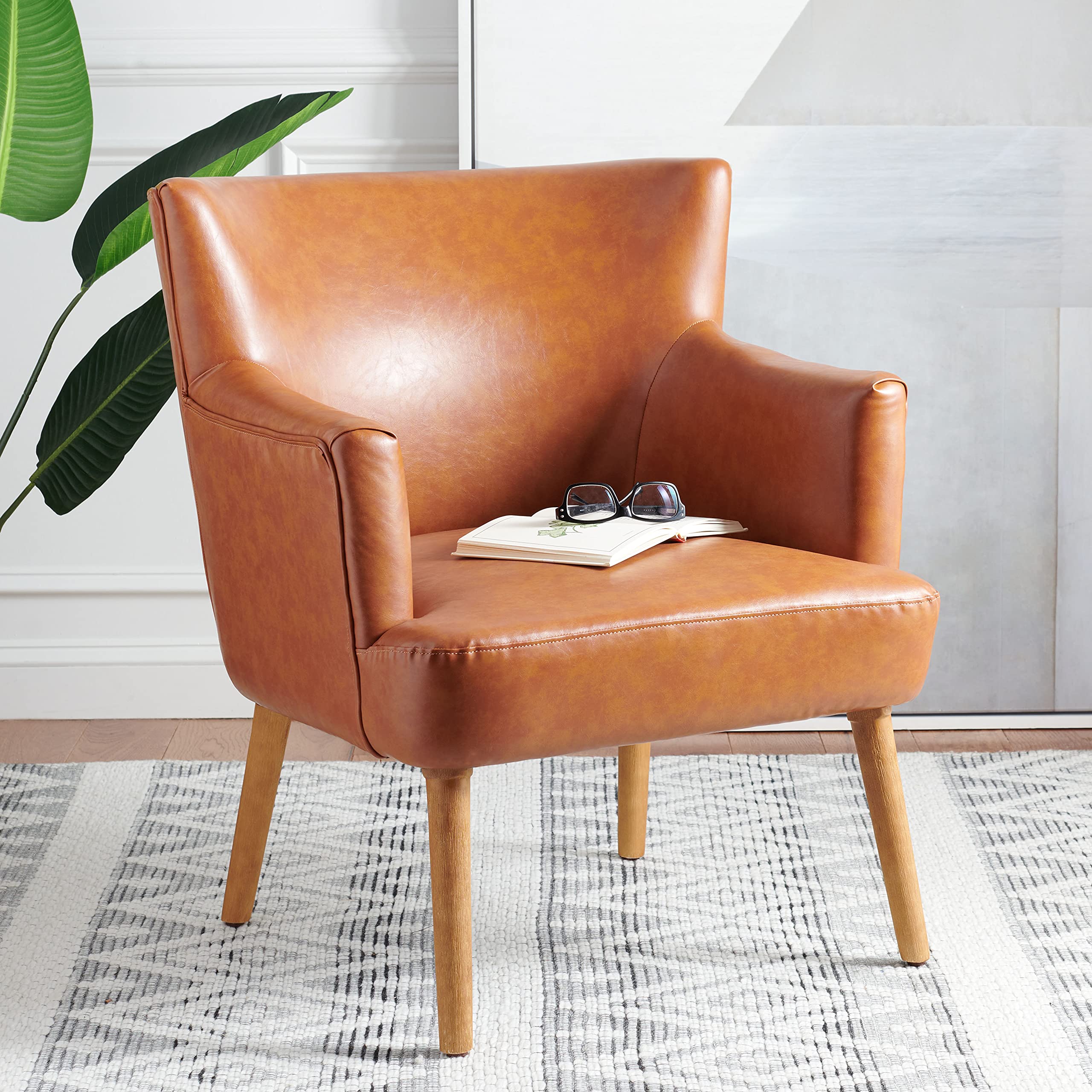 SAFAVIEH Delfino Cognac Faux Leather Accent Chair with Natural Wood Legs - Modern Living Room, Bedroom, or Office Seating Furniture for Home Decor