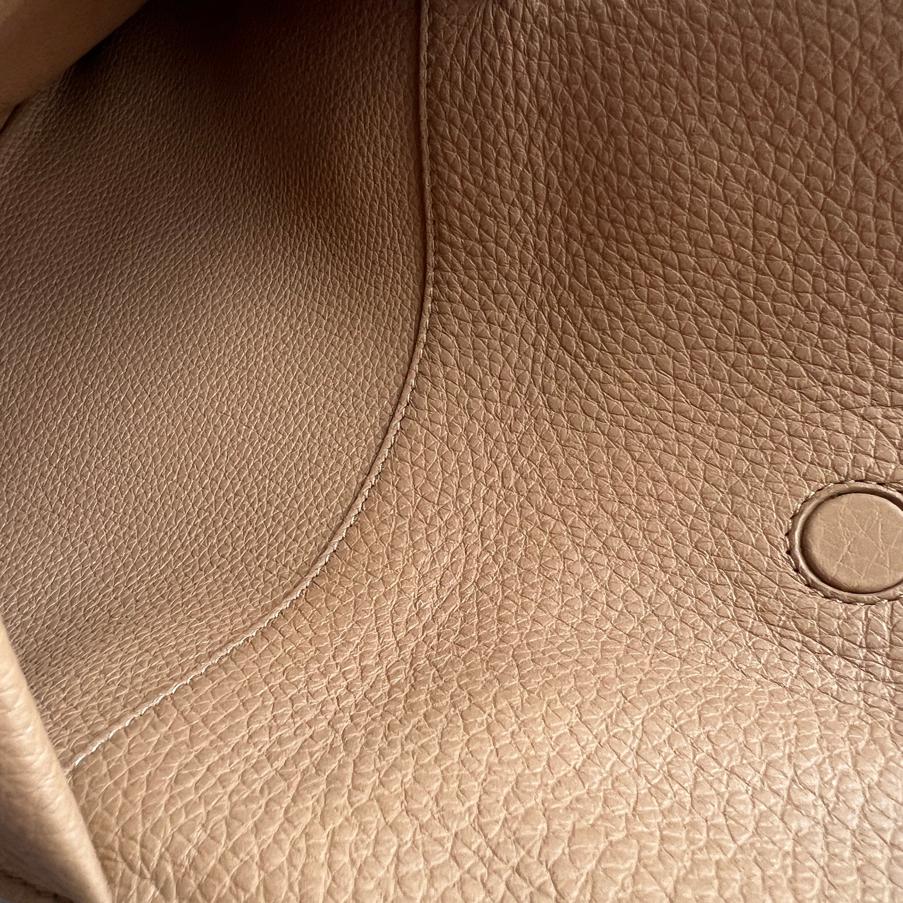 Premium Leather Park Tote Bag - Genuine Three-Grained Cinnamon Brown - Perfect for Work, Travel & Everyday Carry
