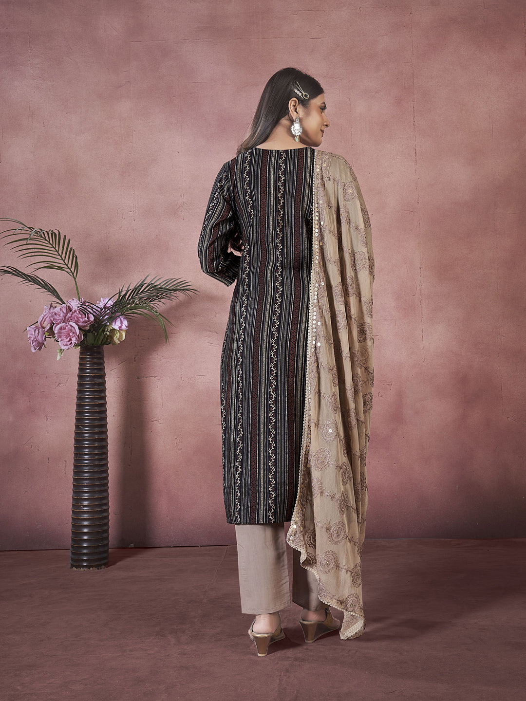 Stylish Black Ready-to-Wear Pant Suit with Elegant Embroidery - Perfect for Weddings, Parties & Formal Events