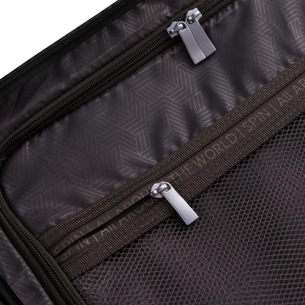 Epic Spin 65cm Medium Lightweight Suitcase - Matt Black Luggage for Travel & Business Trips
