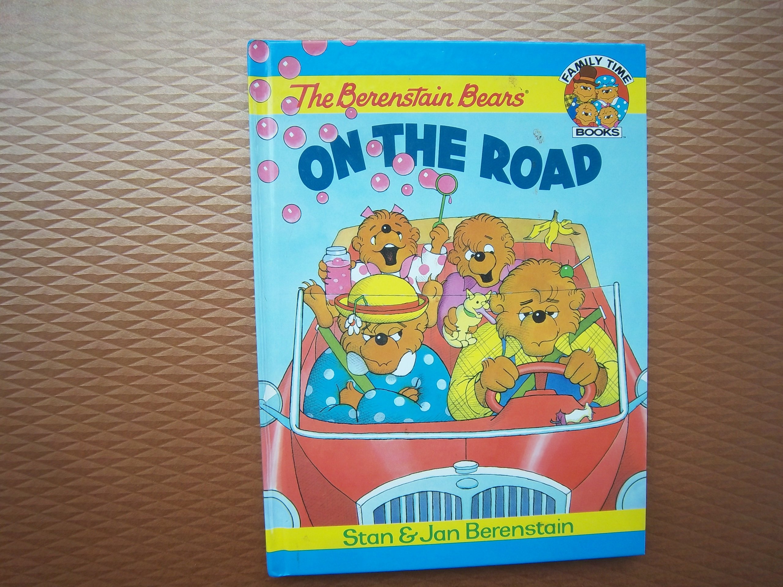 The Berenstain Bears on the Road - Family Time Books | Children's Bedtime Storybook | Perfect for Road Trips & Family Reading Time