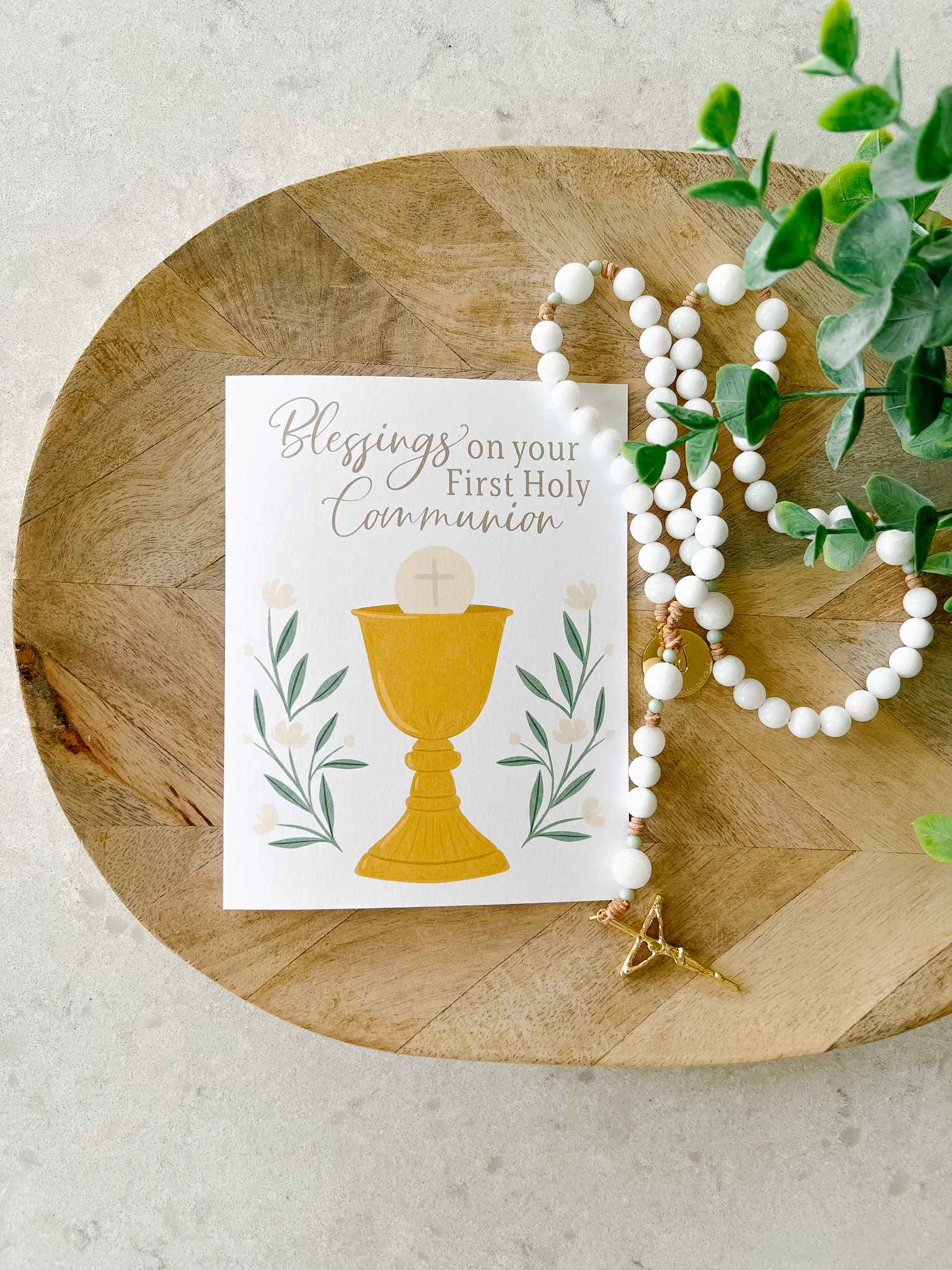 First Holy Communion Greeting Card - Religious Keepsake for Catholic Sacrament - Perfect for Church Celebrations & Family Gifts