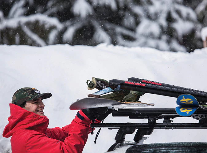 Yakima Fatcat Evo Ski Rack - Universal Roof Mount Snowboard & Ski Carrier for Cars, SUVs & Trucks - Perfect for Winter Sports & Mountain Adventures