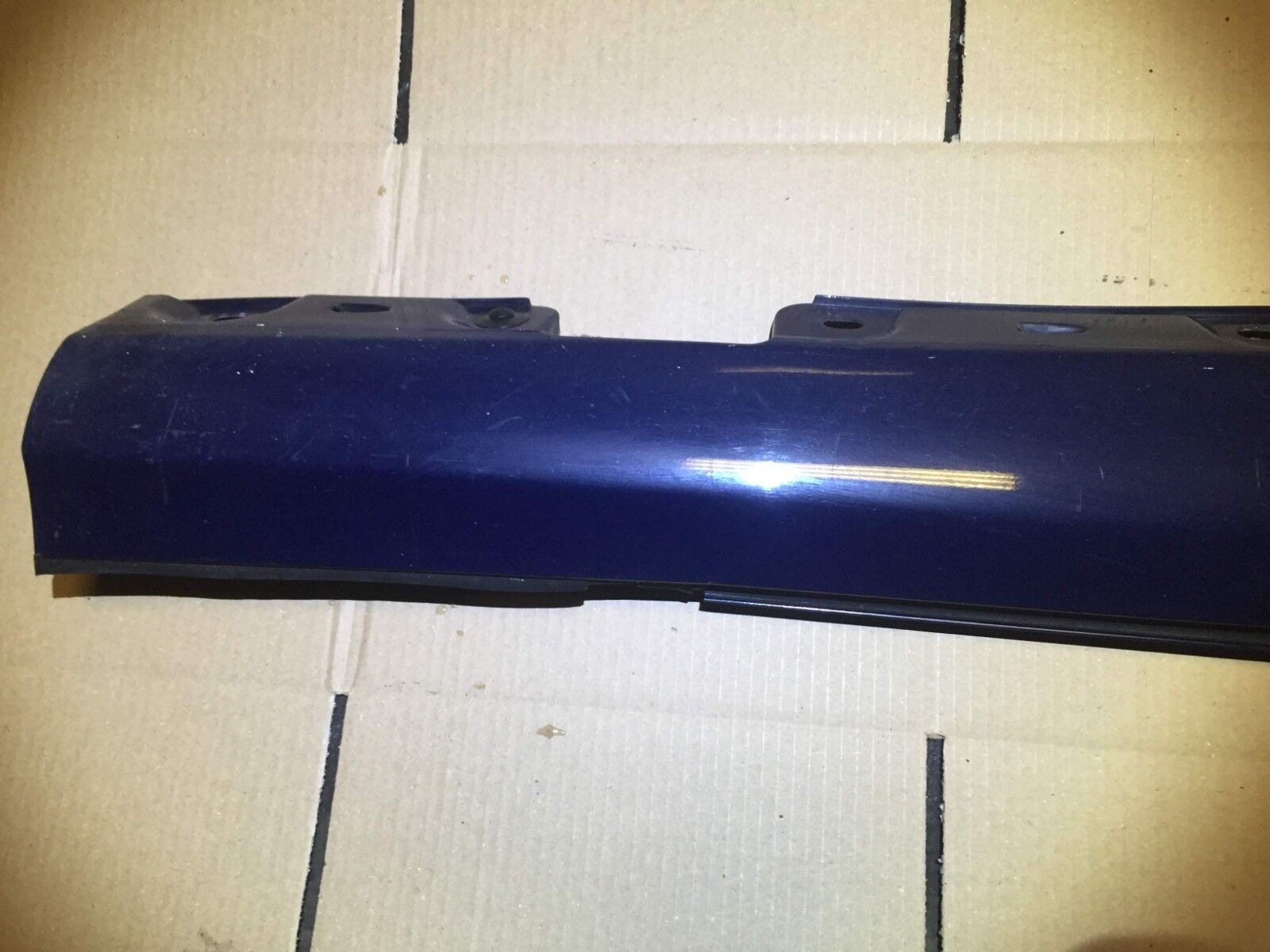 2004-2005 Mercedes Benz C240 Right Passenger Side Rocker Panel Skirt Molding OEM Replacement - Perfect for Car Restoration & Body Repair