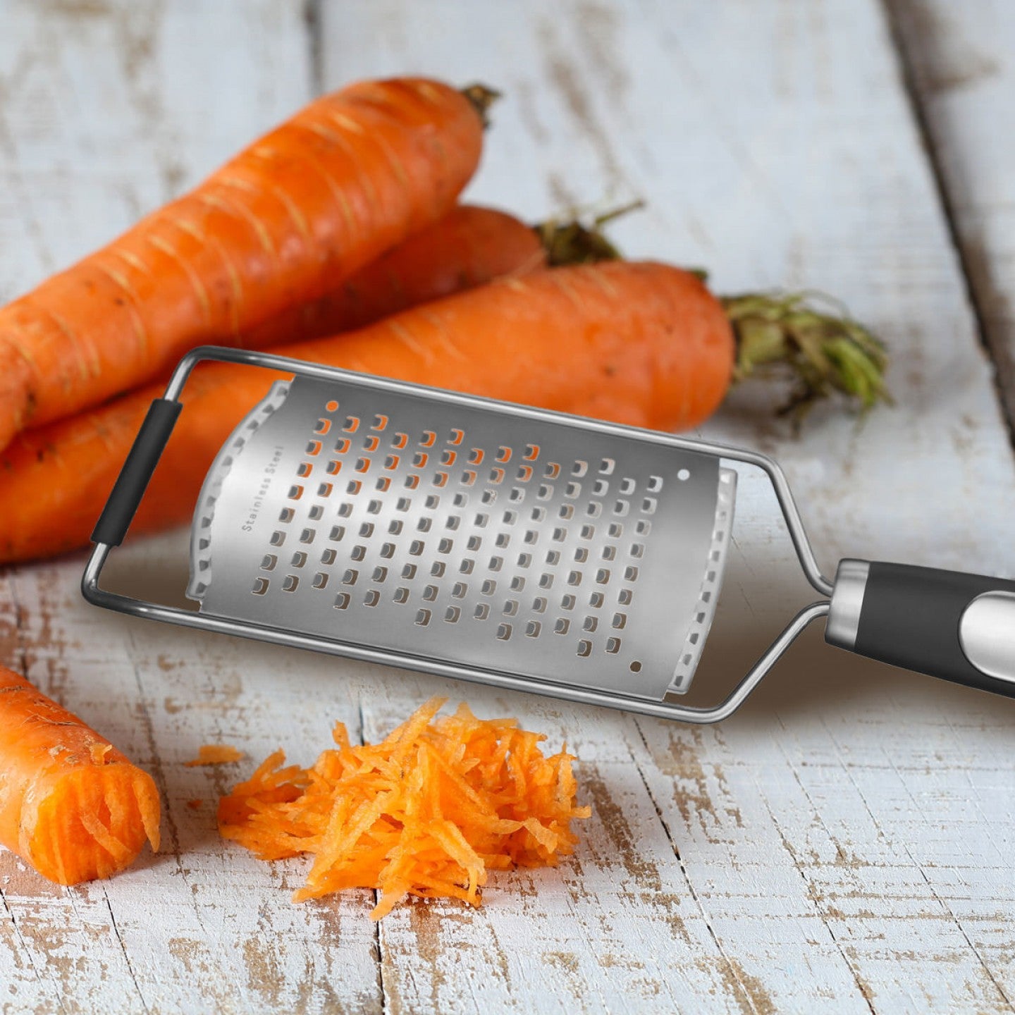 Cuisinart CTG-07 MDGC Medium Cut Grater - Stainless Steel Kitchen Tool for Shredding Cheese, Vegetables & Fruits | Perfect for Salads, Pasta & Baking