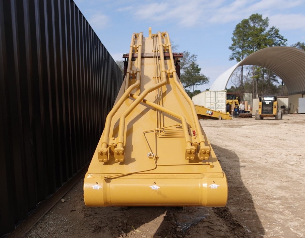 Original Title: Cat349E F 69Ft   Optimized Title: Caterpillar 349E F 69Ft Excavator - Heavy Duty Construction Equipment for Digging & Demolition | Perfect for Mining, Roadwork & Landscaping Projects