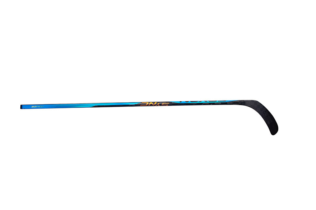 Bauer Nexus Sync Griptac Intermediate Ice Hockey Stick - Lightweight Composite Hockey Stick for Youth & Adult Players - Perfect for Ice Rink Games, Practice & Competitive Play