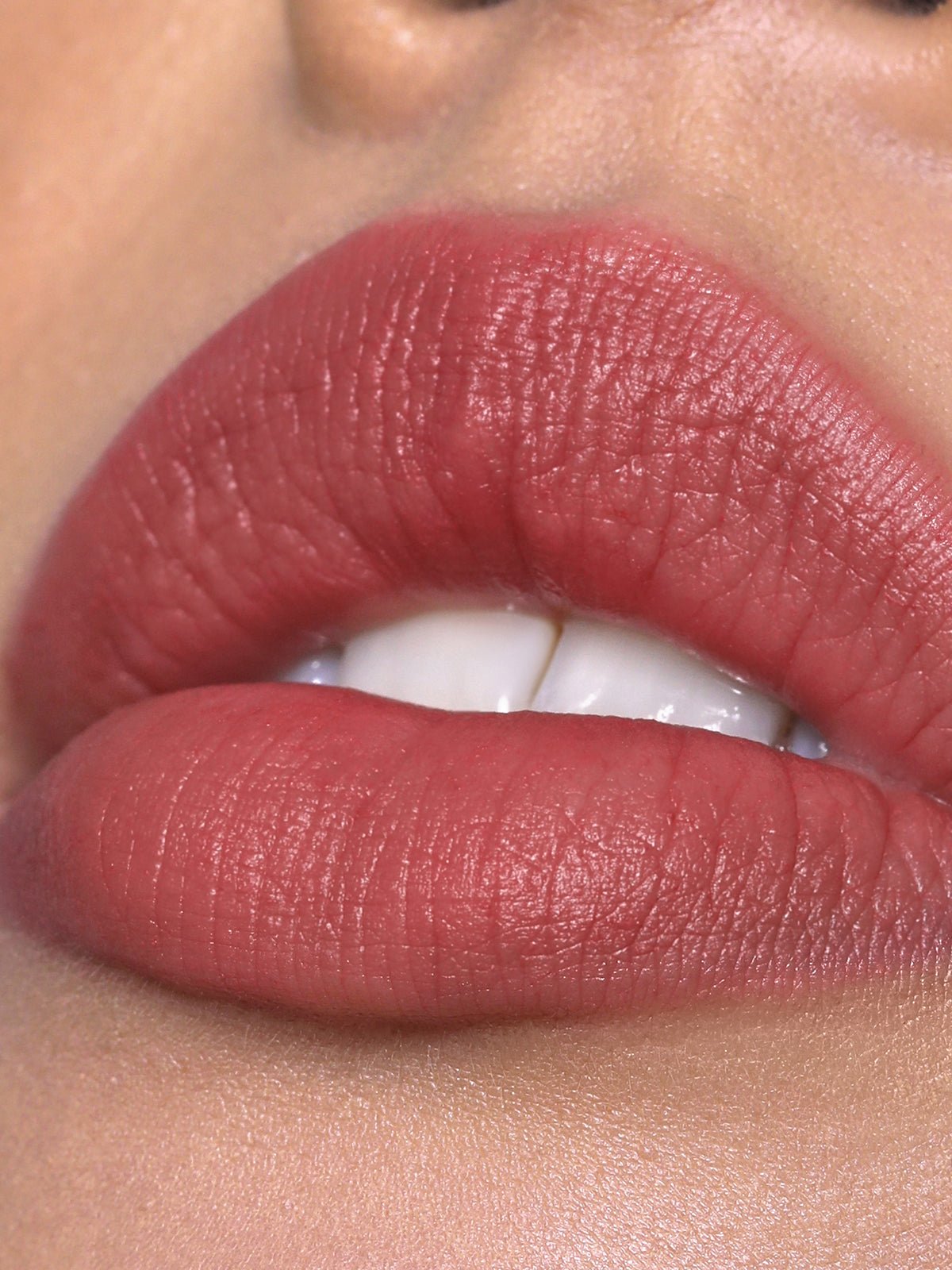 Lip Blush Tattoo Kit - Semi-Permanent Lip Tint for Natural Full Lips - Perfect for DIY Lip Enhancement & Makeup Artists - Home Salon & Professional Use