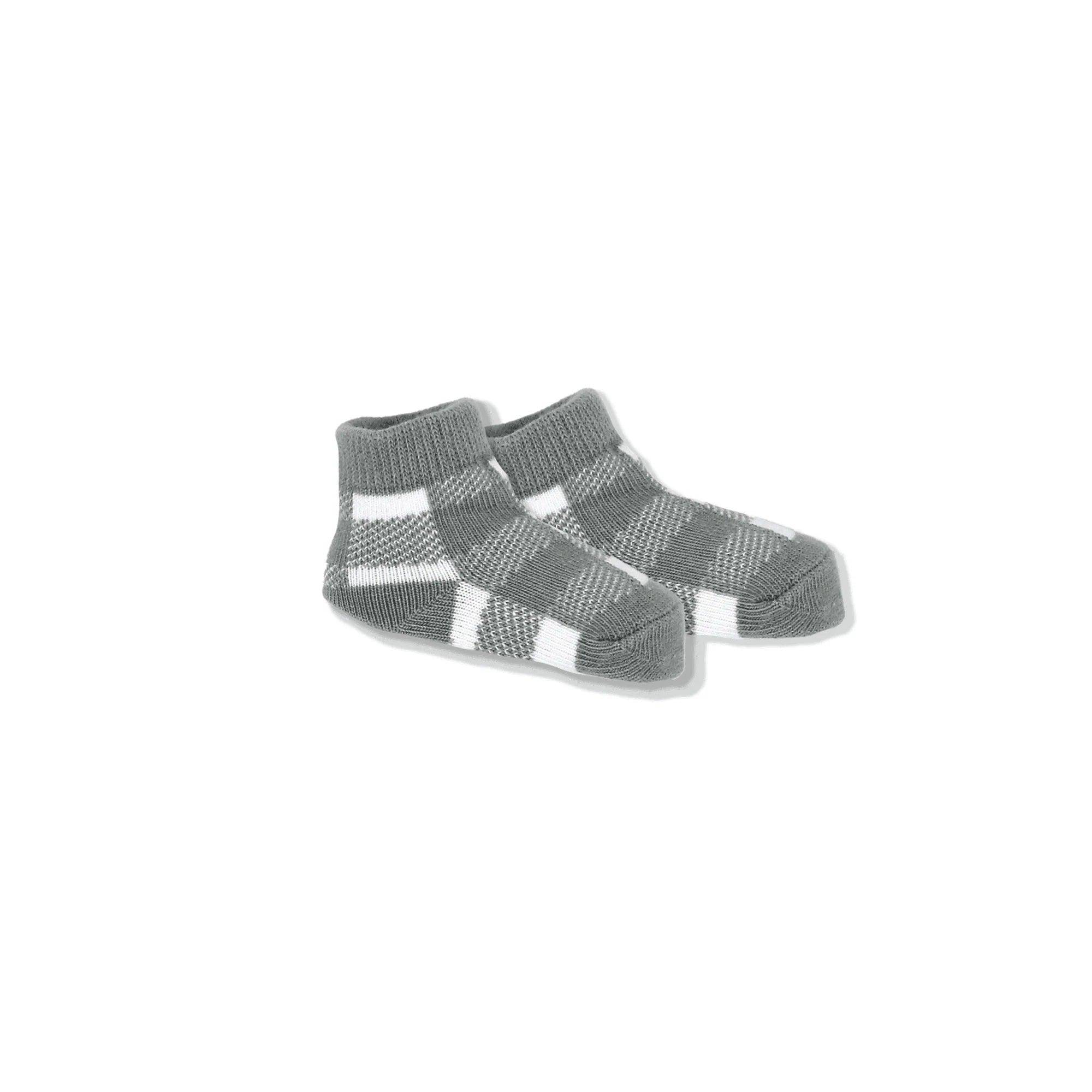 Jesse & Lulu 4-Piece Baby Bib and Sock Set - Soft Cotton Feeding Essentials for Newborns & Infants - Perfect for Mealtime, Playtime, and Photo Shoots