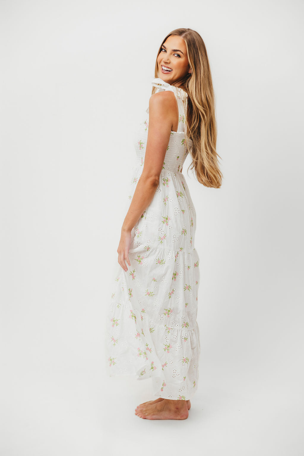 Brinley Embroidered Floral Summer Dress for Women - White & Pink A-Line Sundress | Perfect for Beach Vacation, Garden Party & Date Night Outfits