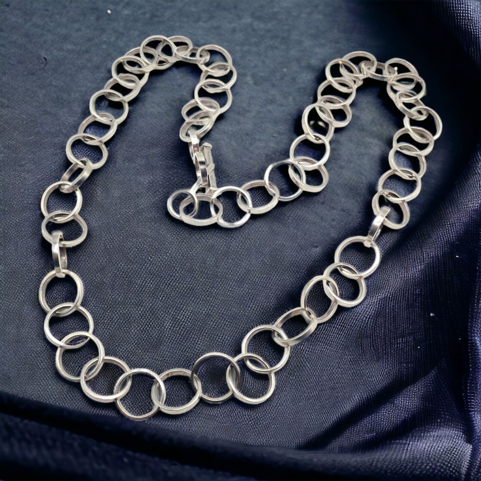 Tiffany & Co Picasso Sterling Silver Circle Link Long 34