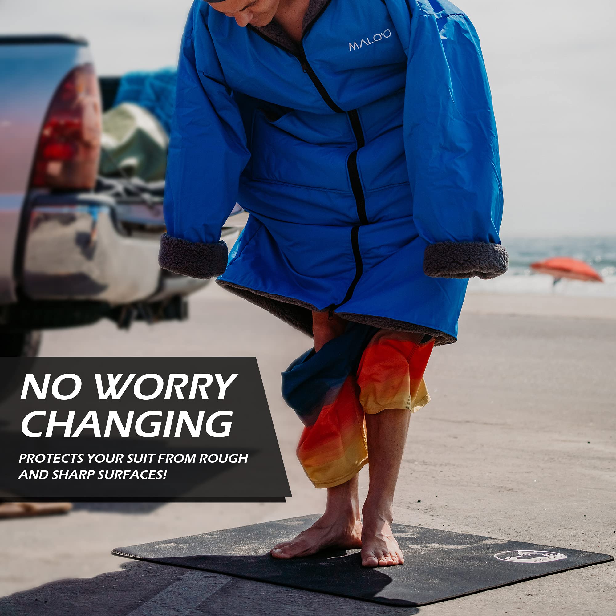 Malo'o Neoprene Wetsuit Changing Mat - Waterproof Scuba & Camping Mat - Portable Outdoor Changing Mat for Surfing, Swimming, Beach, Yoga & Travel - Quick-Dry & Lightweight Design