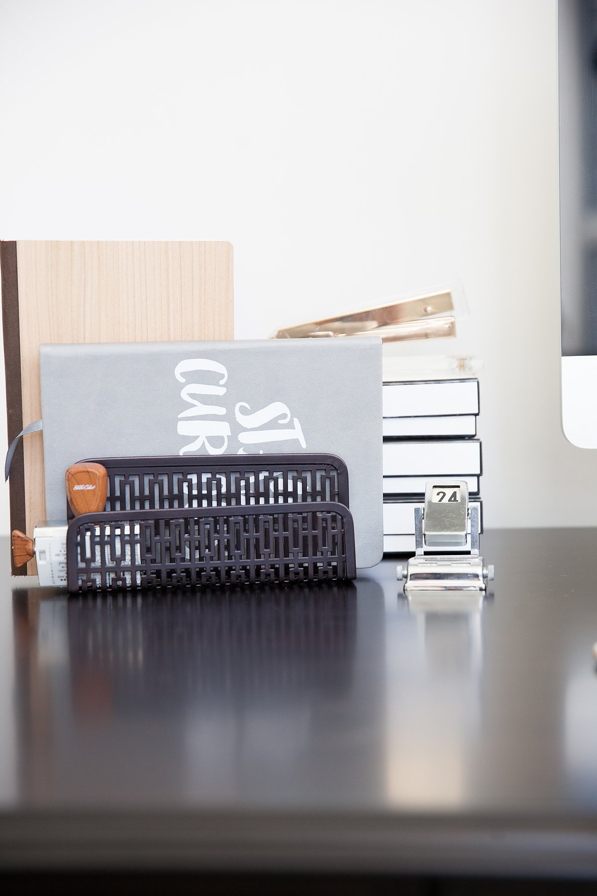 BLU MONACO Bronze Desk Organizer Set - 3 Piece Office Accessories with Letter Tray, Sticky Note Holder & Pen Cup - Modern Trellis Pattern for Women & Men - Perfect for Home Office, Workspace & Gift Giving