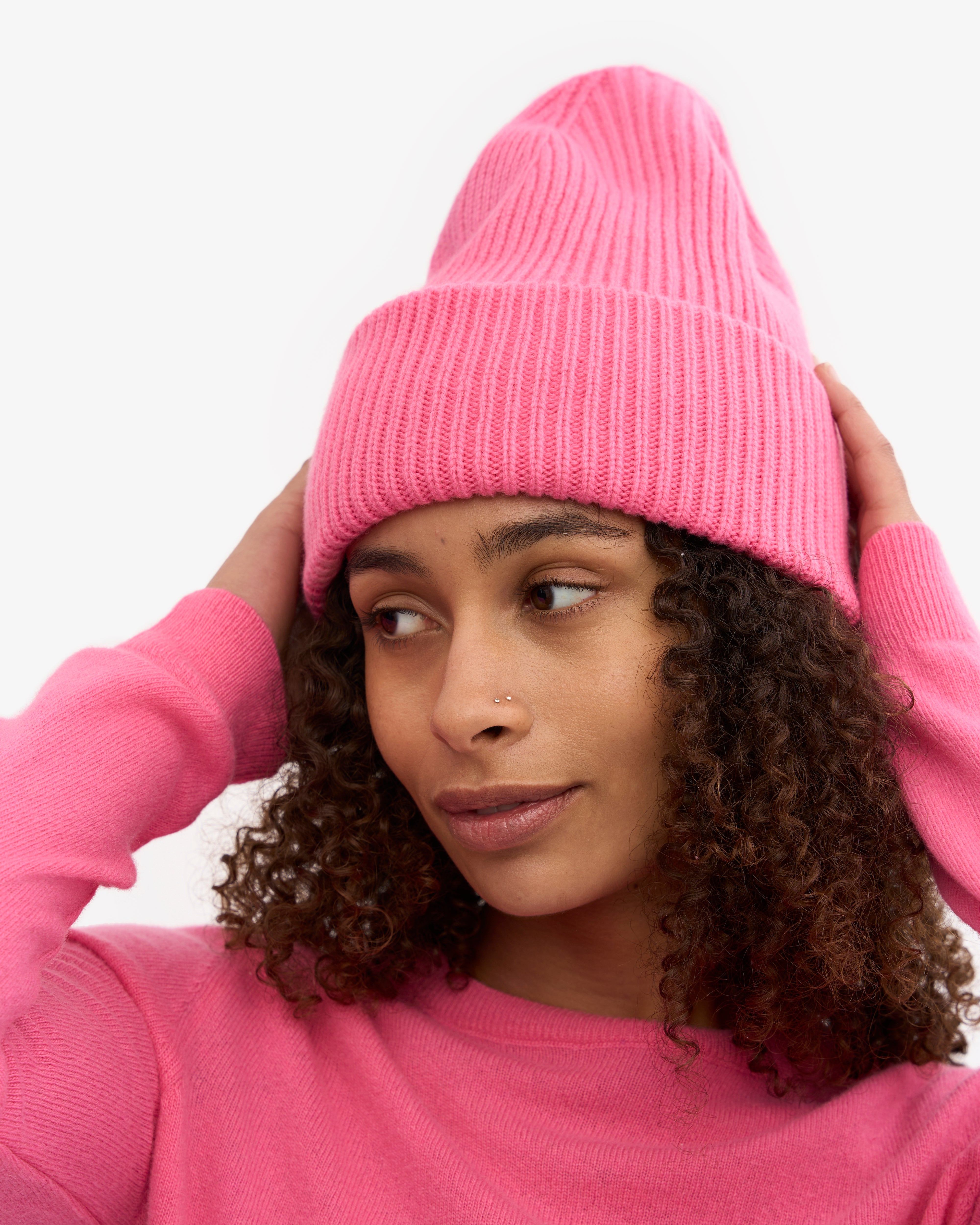 Premium Merino Wool Beanie Hat for Women & Men - Soft & Warm Bubblegum Pink Winter Hat - Perfect for Skiing, Hiking & Cold Weather Activities
