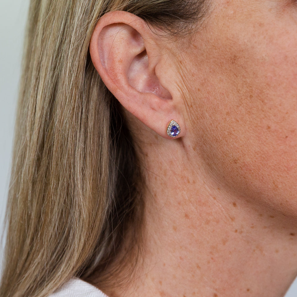 9ct Yellow Gold 0.90ct Tanzanite & 0.15ct Diamond Pear Halo Stud Earrings for Women - Elegant Jewelry Gift for Anniversary, Birthday & Special Occasions