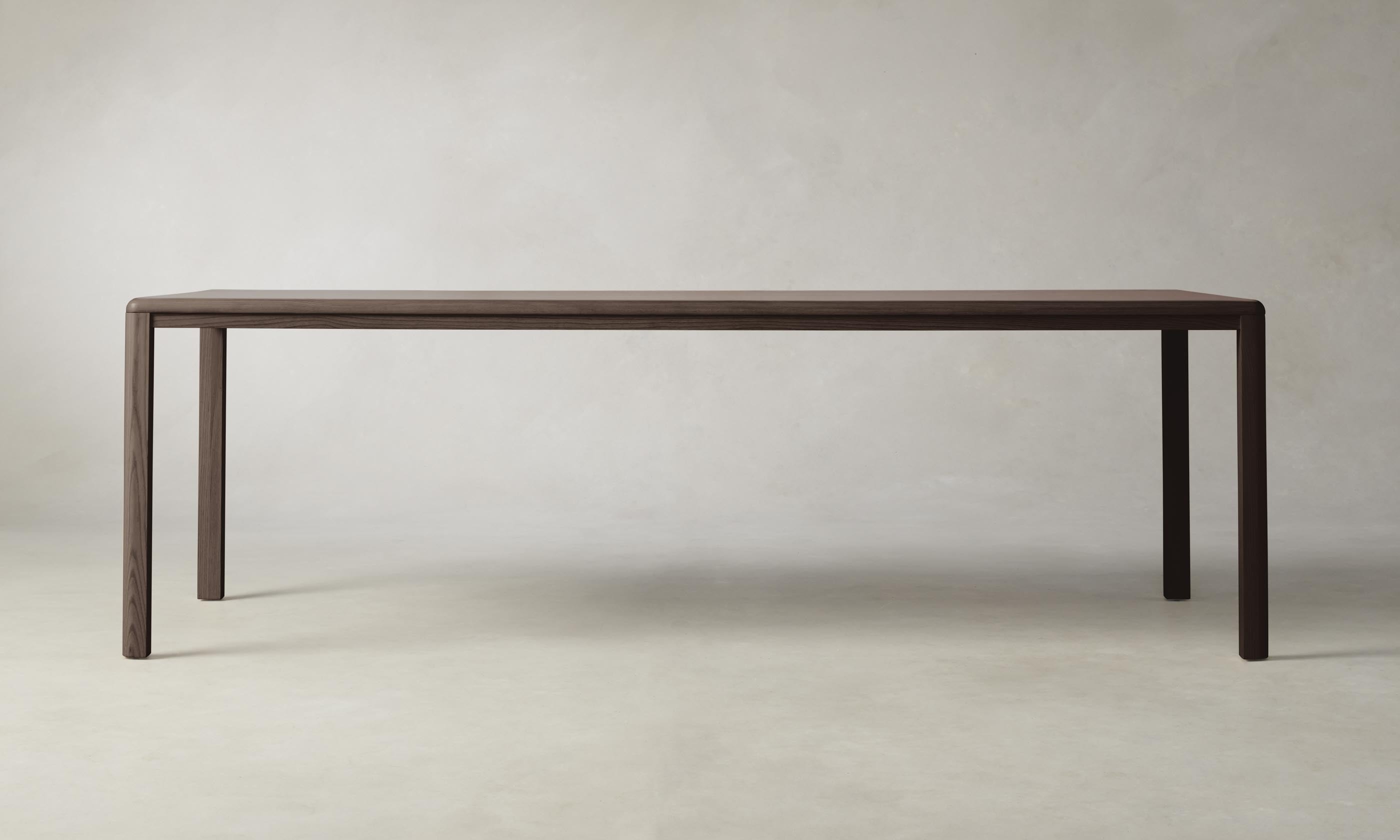 Stylish Bedford Dining Table - Modern Wooden Dining Room Table for 6 - Perfect for Family Gatherings & Dinner Parties