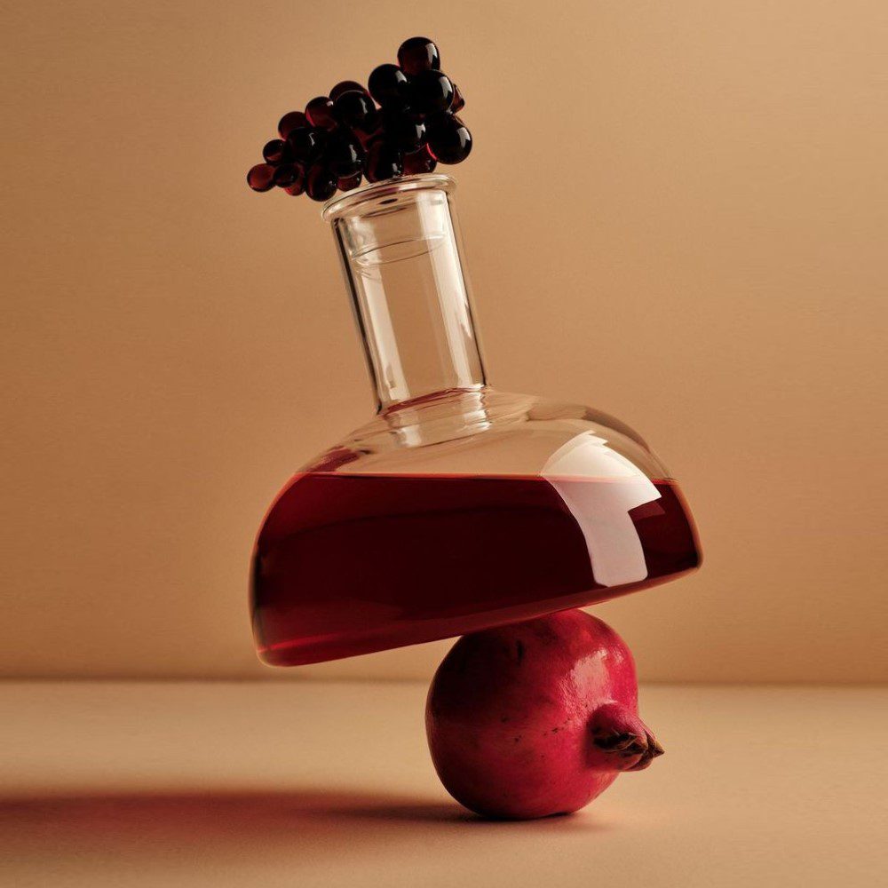 MAISON BALZAC Bordeaux Wine Decanter - Premium Clear & Amber Glass Wine Aerator for Red Wine - Perfect for Dinner Parties, Wine Tasting & Gifts