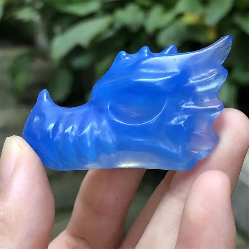 Natural Healing Crystal Carving - Hand Carved Quartz Dragon Head Skull Figurine - Spiritual Decor, Meditation Gift, Feng Shui Home Decor - Perfect for Yoga Spaces, Office Desk & Crystal Collections (1pc)
