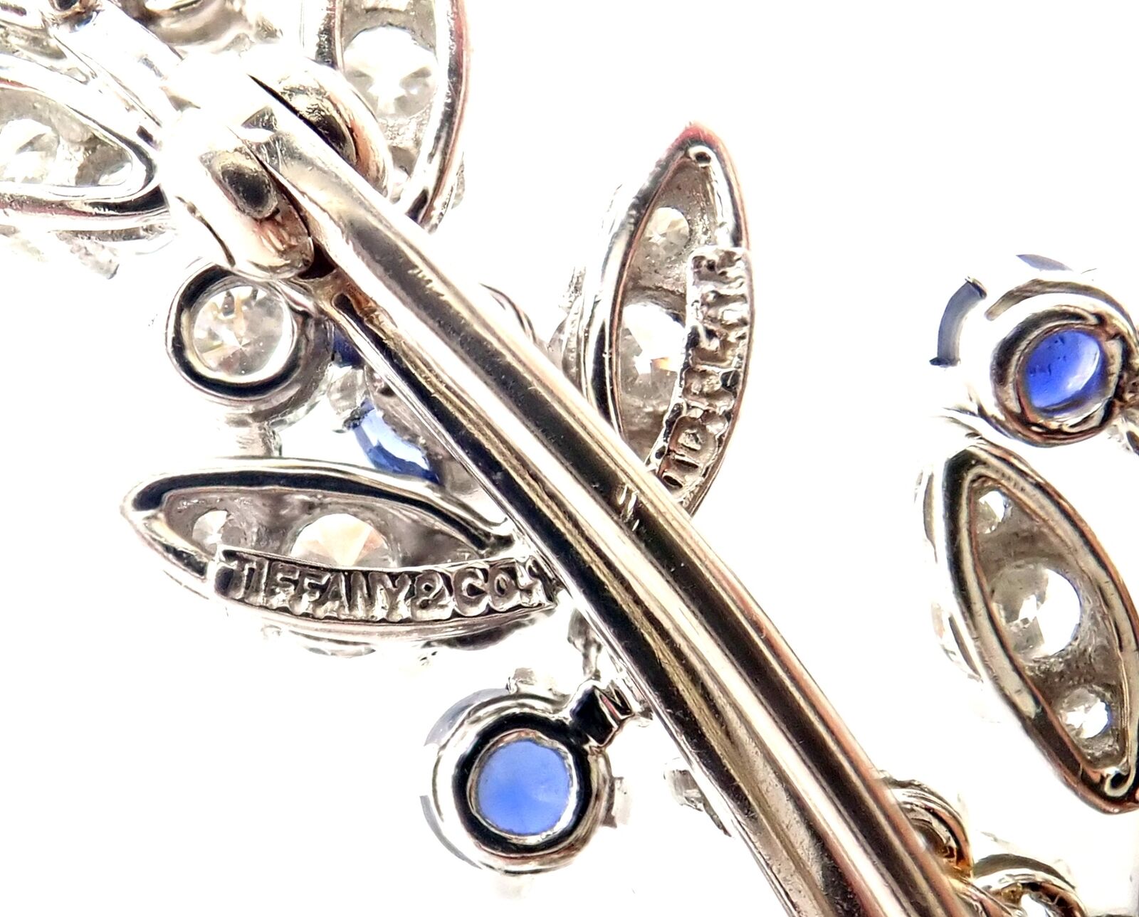 Authentic Vintage Tiffany & Co. Platinum Diamond Sapphire Flower Pin Brooch - Elegant Jewelry Gift for Women, Perfect for Weddings, Anniversaries & Special Occasions