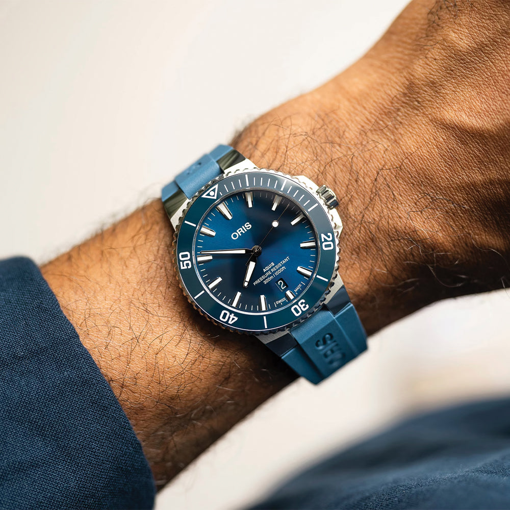 Aquis Date 41.5mm Blue Dial Men's Dive Watch with Rubber Strap - Waterproof Luxury Timepiece for Swimming, Diving & Everyday Wear