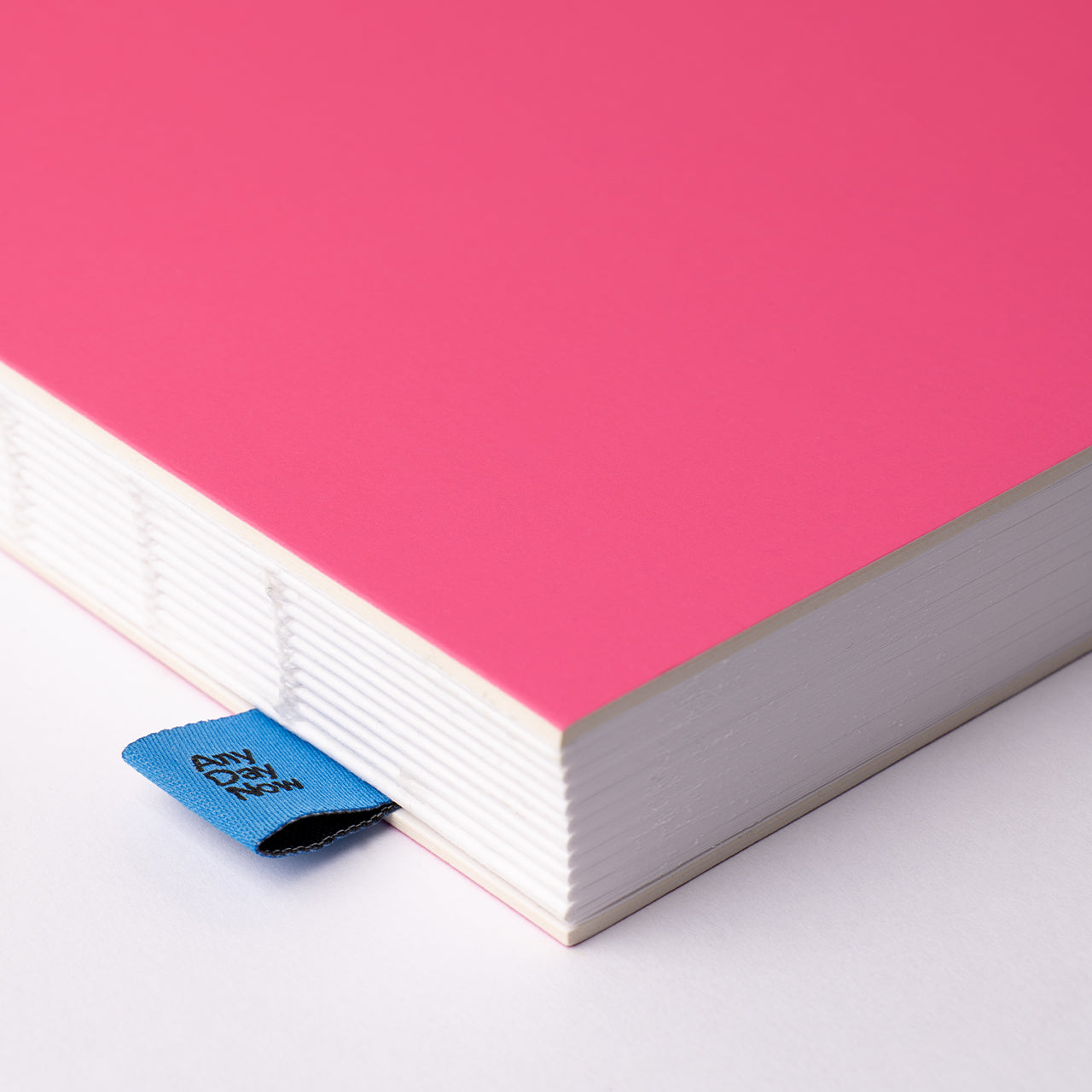 Premium A4 Sketchbook for Artists - 100gsm Thick Paper, Acid-Free, Spiral Bound - Ideal for Drawing, Sketching & Watercolor Painting - Perfect for Art Students, Professionals & Hobbyists