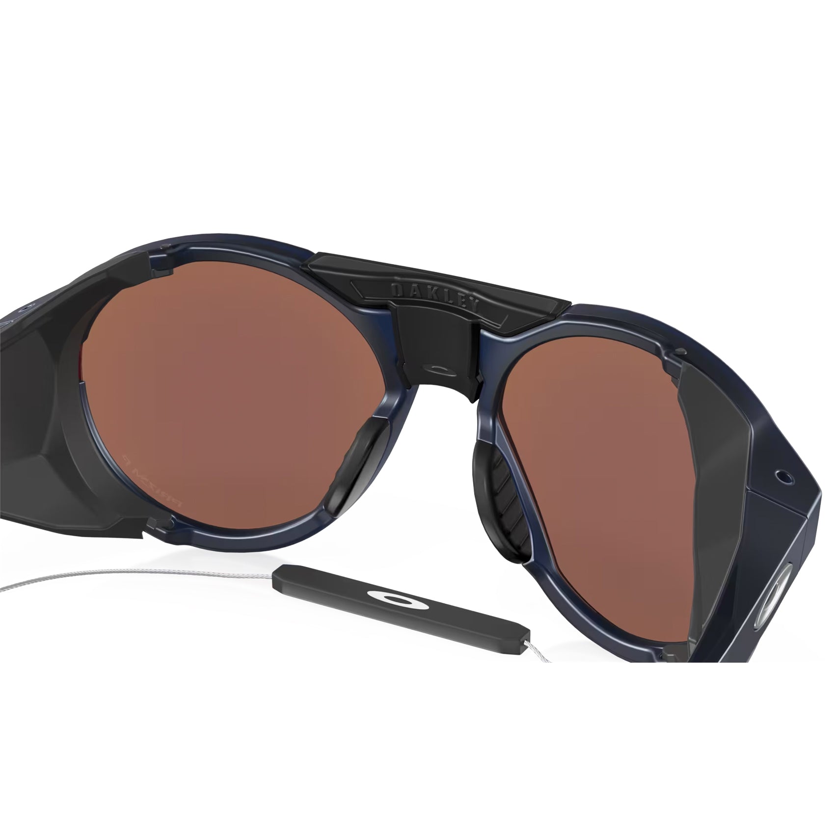 Oakley Clifden Sunglasses for Men & Women - Polarized Sports & Outdoor Sunglasses with UV Protection - Perfect for Running, Cycling & Hiking