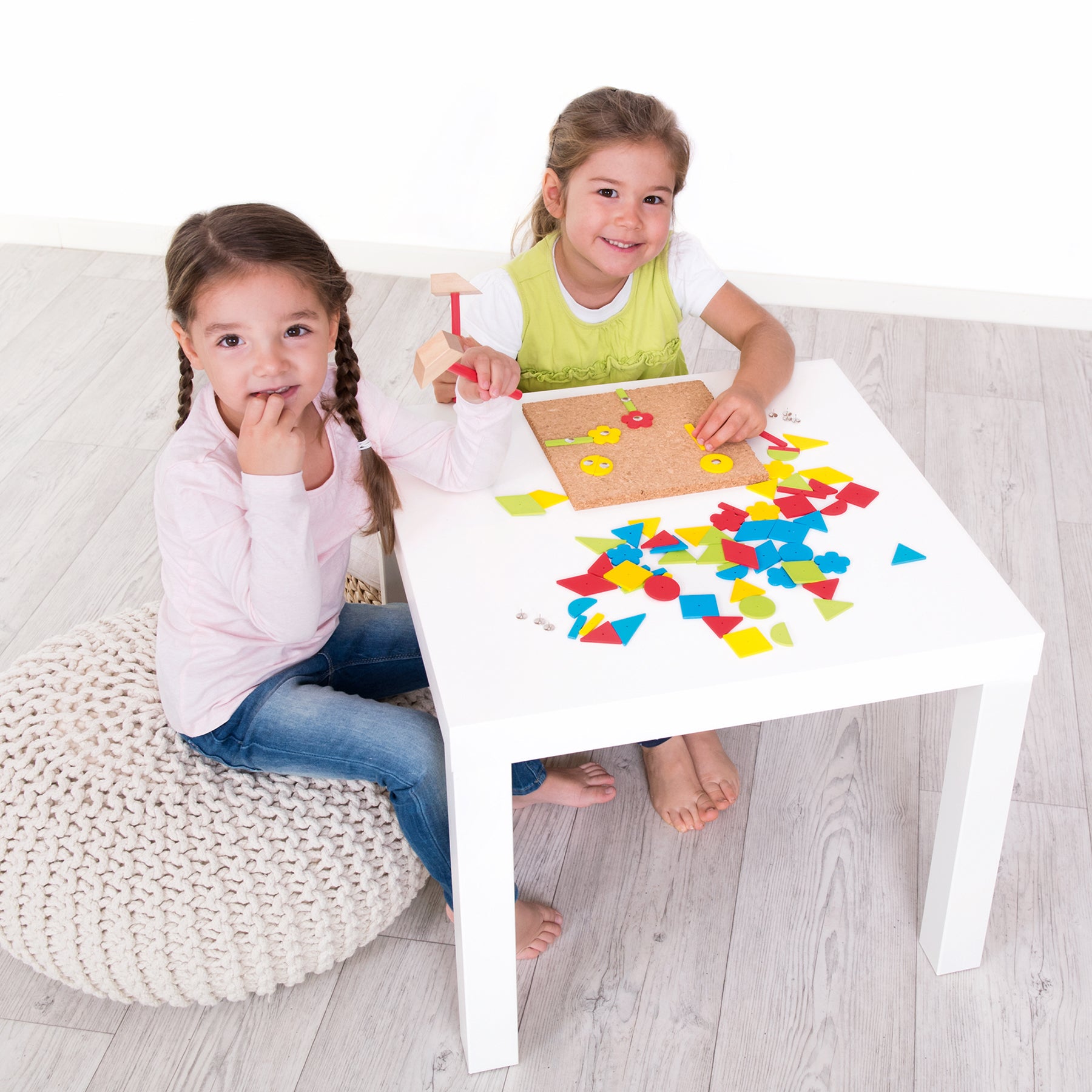 Beleduc Martello Game - Creative Cork Board Hammer & Nails Kit for Kids - Fun Wooden Construction Toy for Early Learning & Fine Motor Skills Development - Perfect for Home, Classroom & Playroom Activities