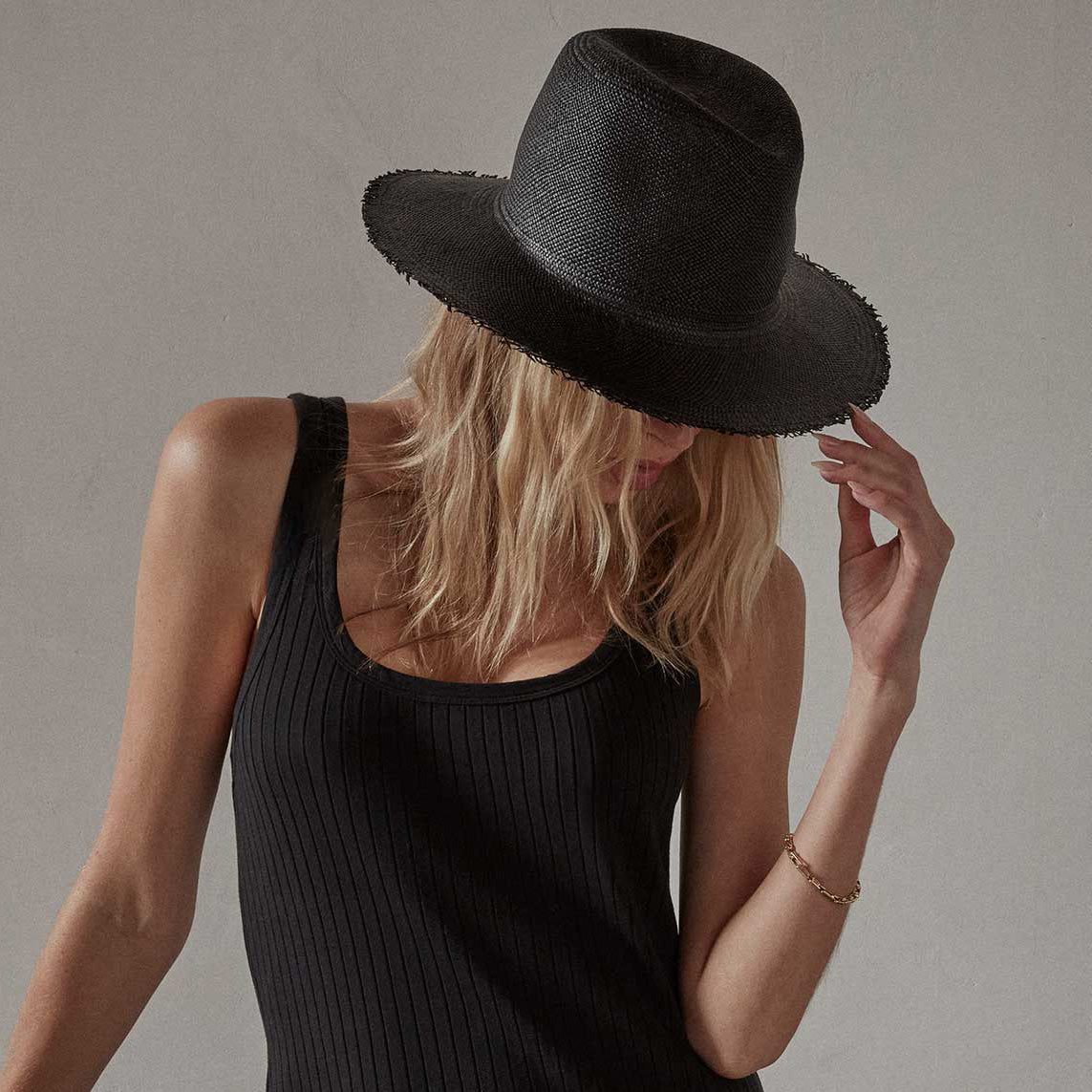 Stylish Black Fringed Continental Hat for Women - Boho Western Cowgirl Fashion Accessory - Perfect for Music Festivals, Rodeos, and Outdoor Adventures