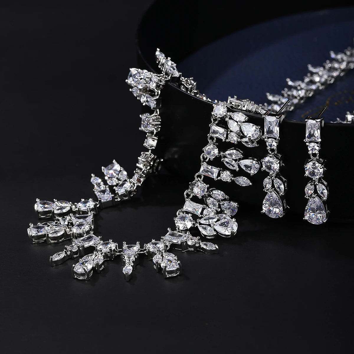 Luxury Bridal Jewelry Set - Elegant Water Drop Cubic Zirconia Necklace & Earrings for Women - Perfect for Weddings, Parties & Special Occasions - CN10426