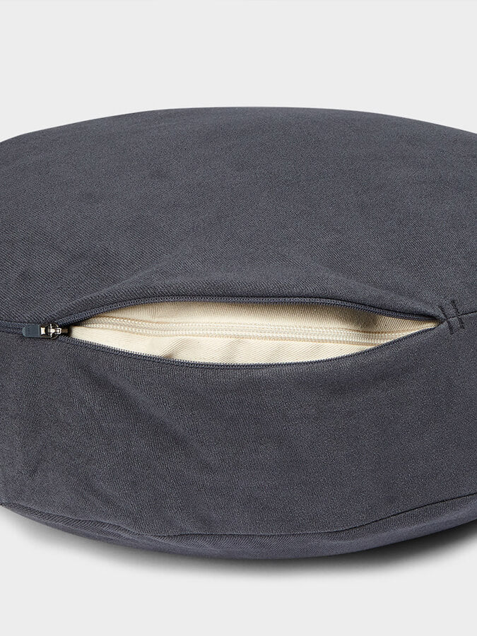 Manduka Round Meditation Cushion - Premium Zafu Yoga Pillow for Meditation & Mindfulness Practice - Ideal for Home, Studio & Outdoor Yoga Sessions