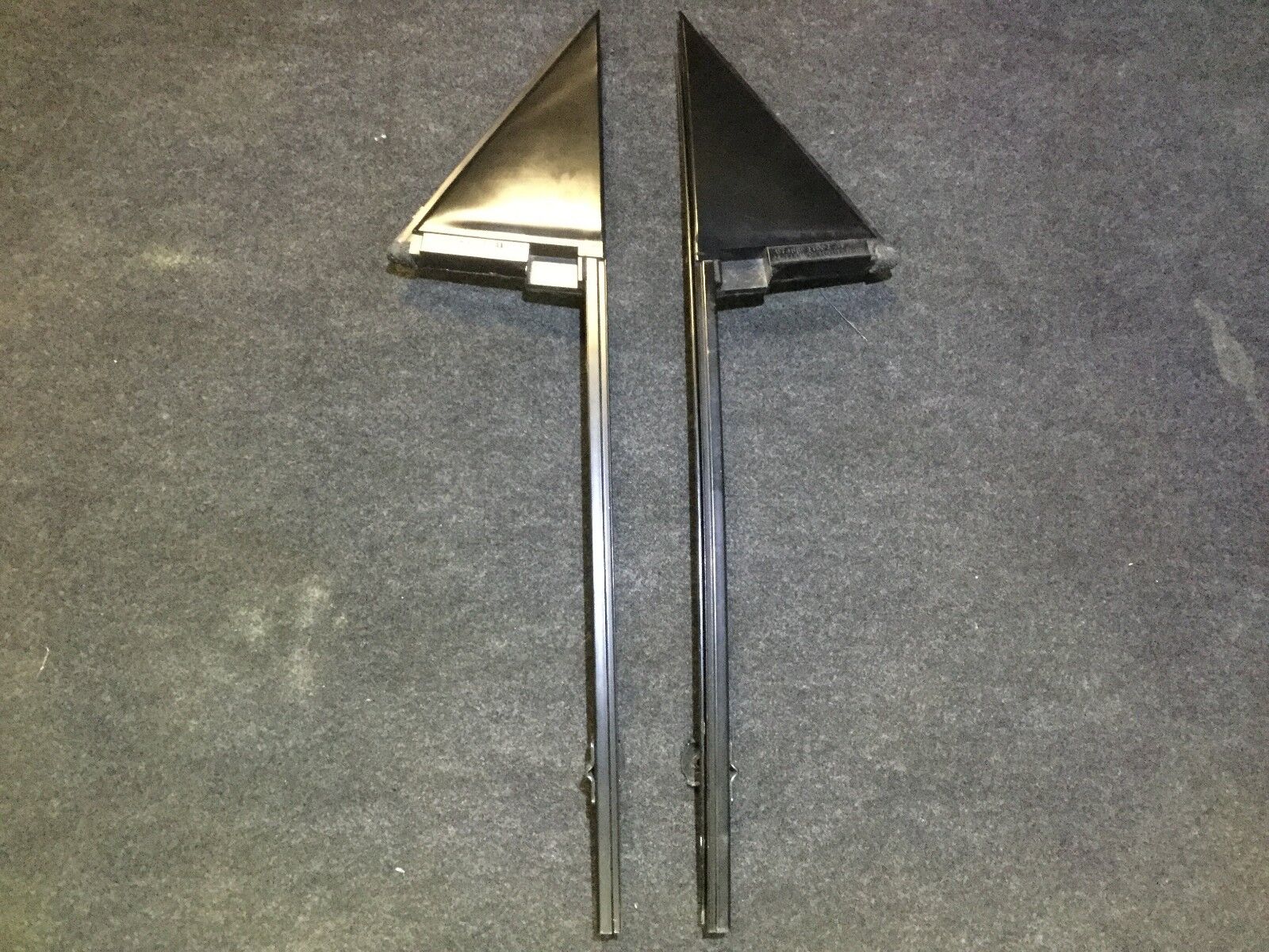 04-09 Toyota Prius Rear Left & Right Door Triangle Trim OEM 2-Piece Set - Perfect for Car Interior Repair & Customization