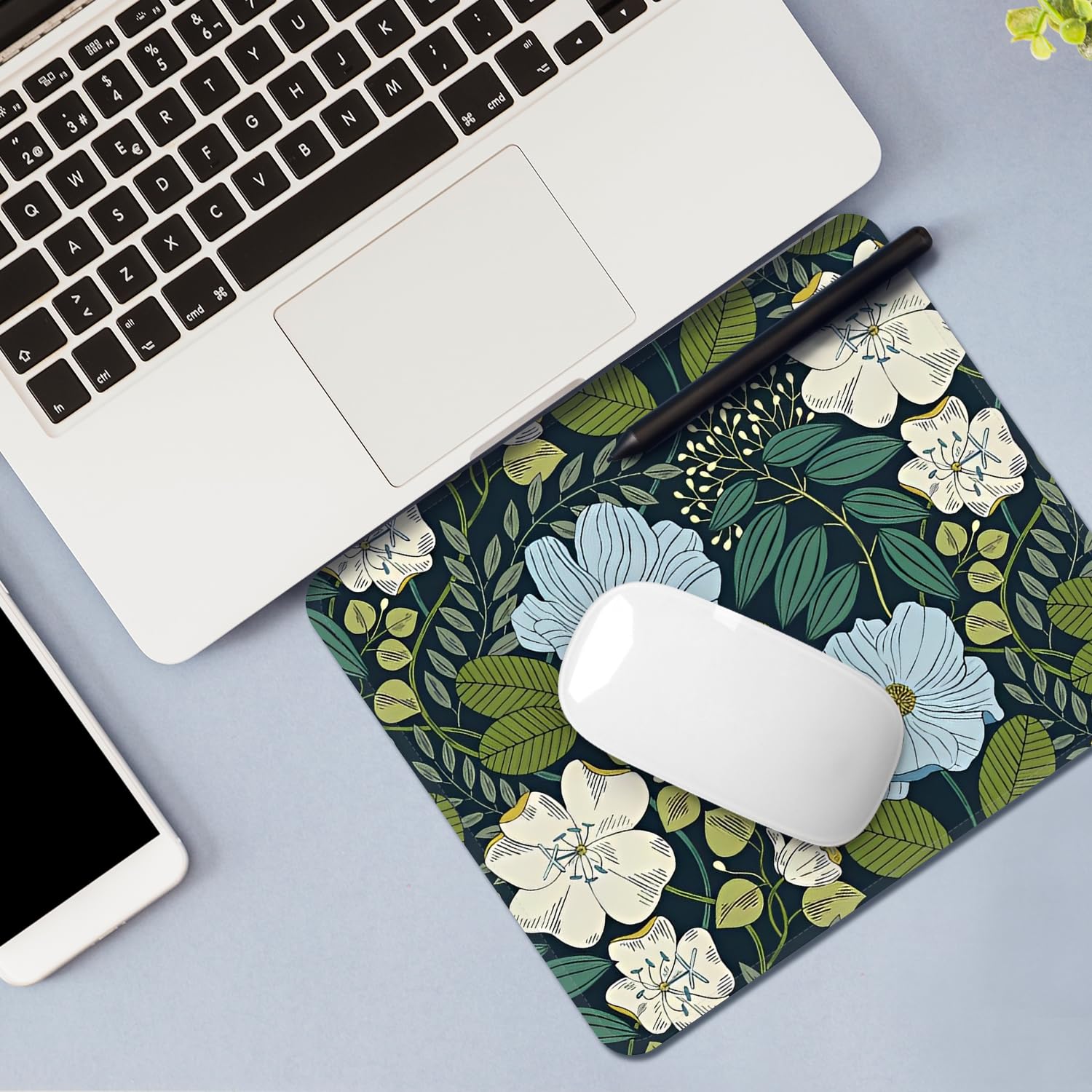 Premium Non-Slip Square Mouse Pad with Stitched Edge - Washable Cloth Surface & Rubber Base - 9.25x7.75x0.12 inches (Flower Pattern) - Perfect for Office, Gaming, and Laptop Use