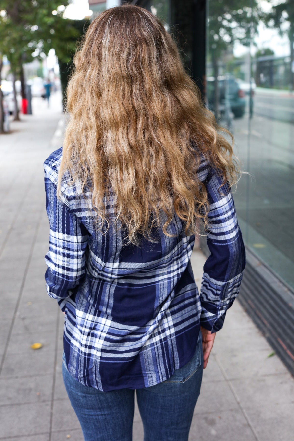 Stylish Blue Plaid Button Down Shirt for Women - Casual Long Sleeve Blouse - Perfect for Office, Date Night & Fall Outfits