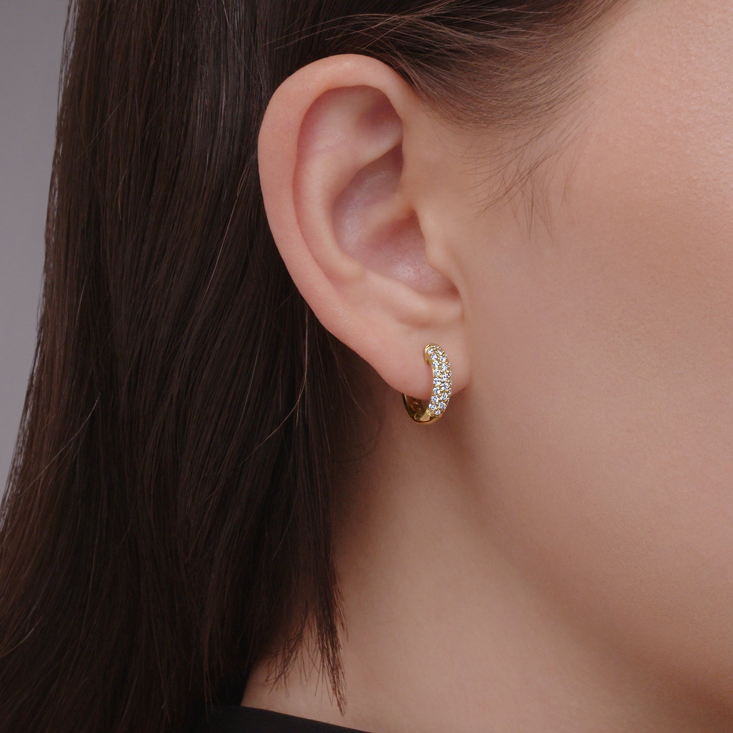 Petite Hoop Earrings with Pavé Diamonds - Elegant 14K Gold Small Hoops for Women | Perfect for Everyday Wear, Date Nights & Special Occasions