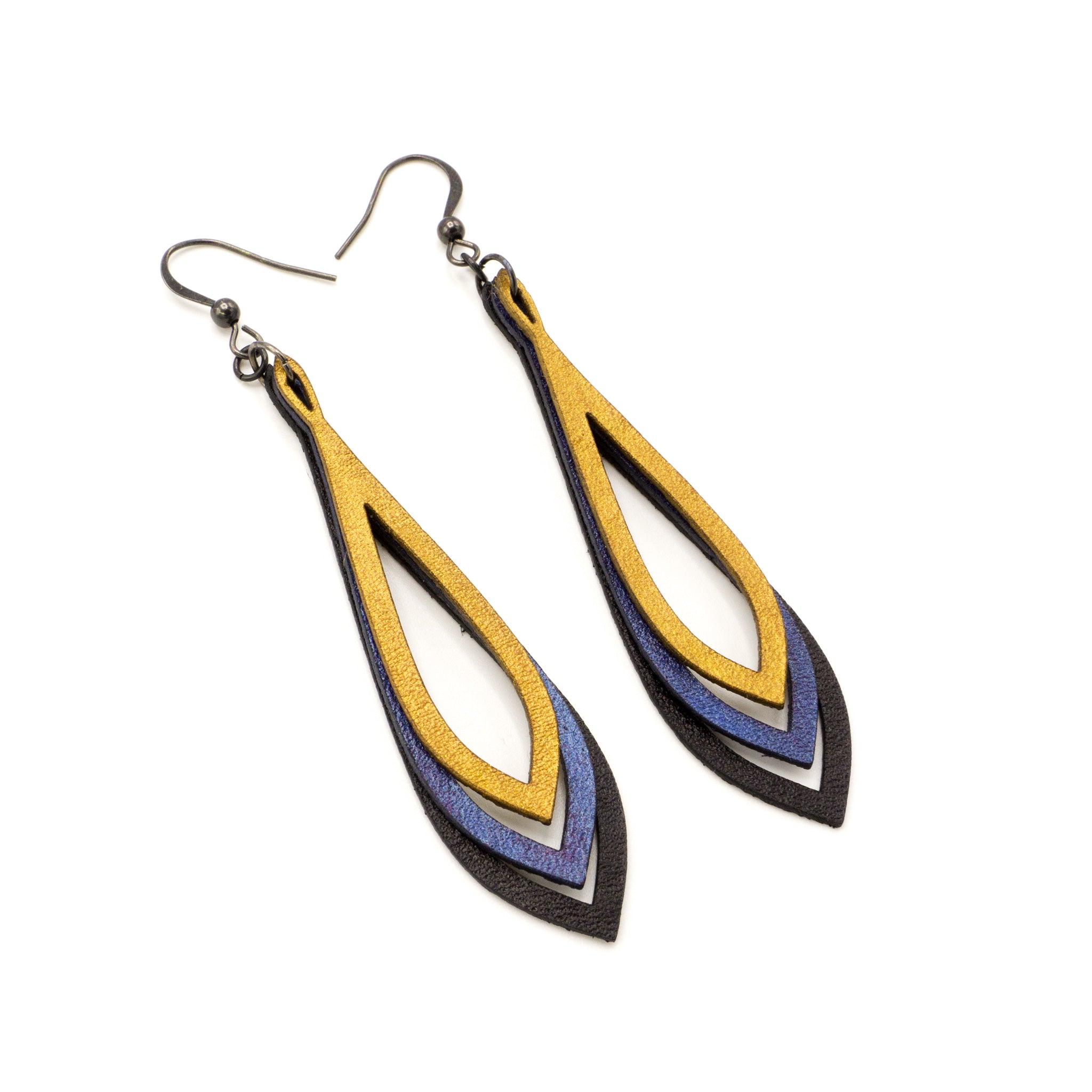 Saturā Leather Earrings 07 - Black, Purple Pearl & Gold Stud Earrings for Women | Boho Chic Jewelry for Parties, Weddings & Everyday Wear