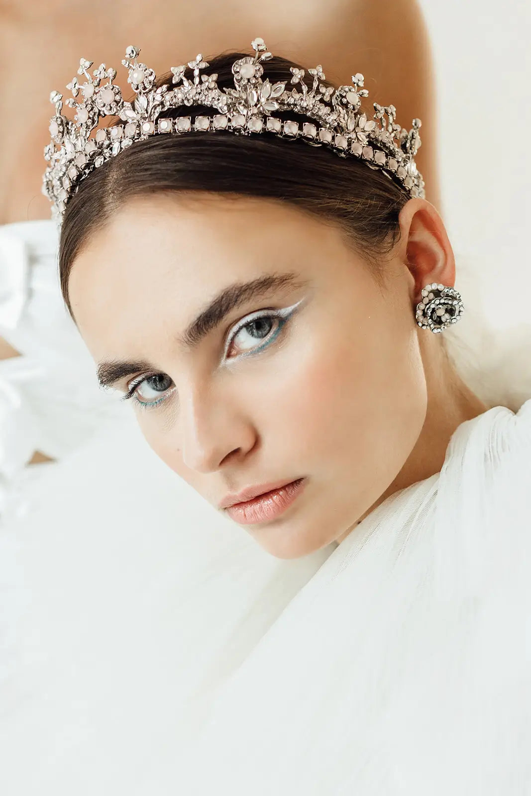 Vivi Crown - Elegant Rhinestone Tiara for Women | Perfect for Weddings, Prom, Pageants & Special Occasions