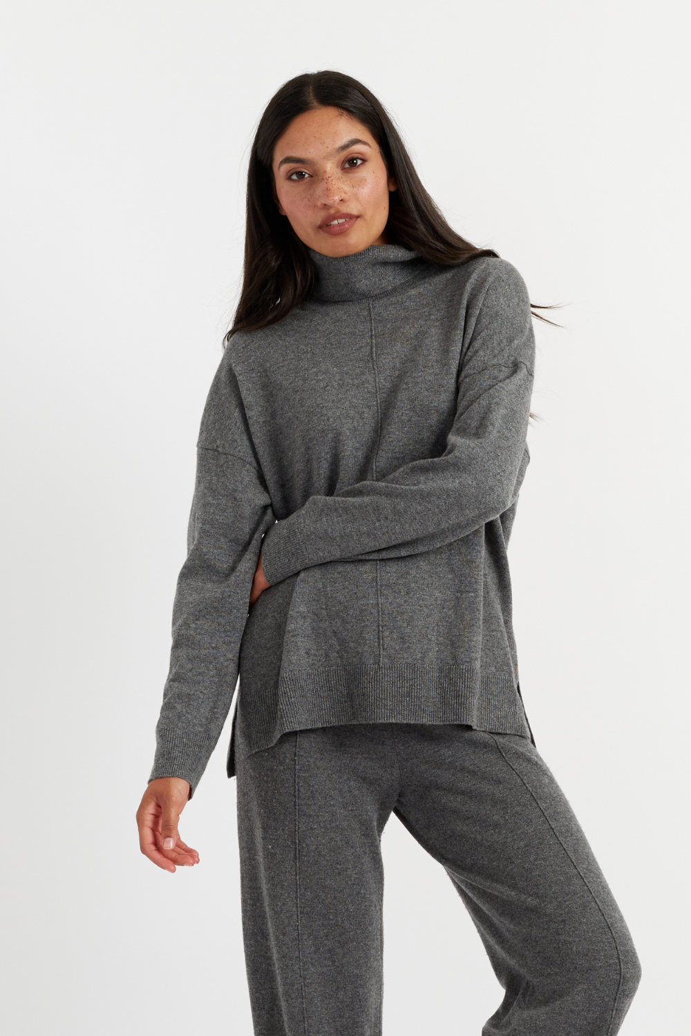 Premium Dark Grey Wool Cashmere Roll Neck Sweater for Men - Soft Winter Pullover for Casual & Business Wear