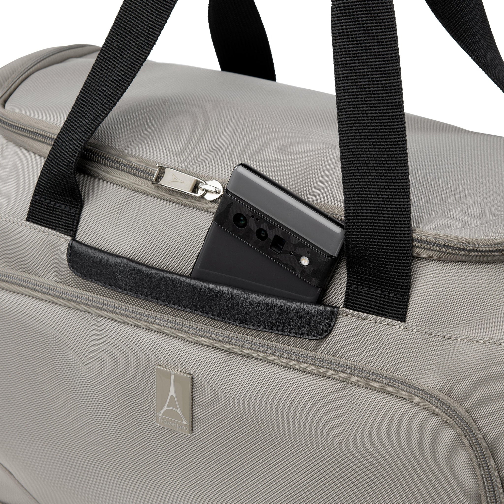 Travelpro Maxlite 5 Drop Bottom Weekender Bag - Lightweight Expandable Carry-On Luggage for Business Travel & Weekend Getaways - Perfect for Airplane, Train & Road Trips