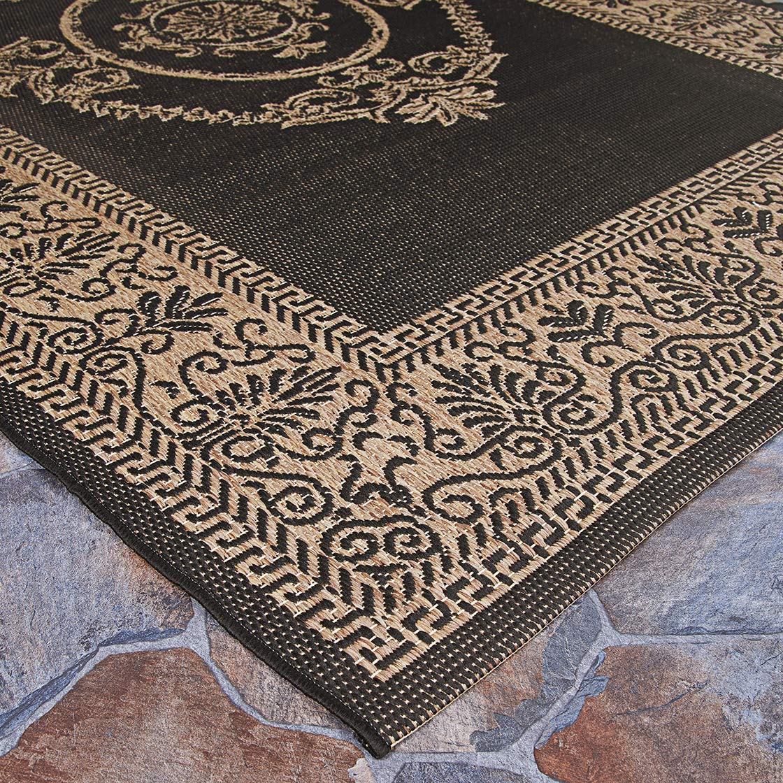 Couristan Recife Antique Medallion Indoor/Outdoor Rug 8'6