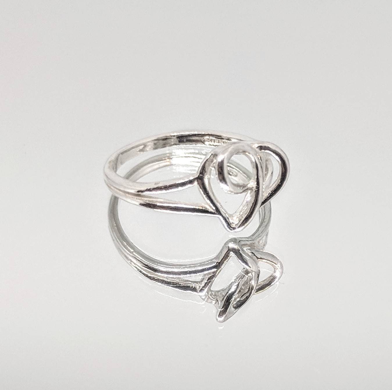 14K Gold or Sterling Silver Freeform Heart Ring - Size 7 DIY Jewelry Making, Fashion Statement Ring for Women - Perfect for Valentine's Gift, Anniversary Present or Everyday Wear