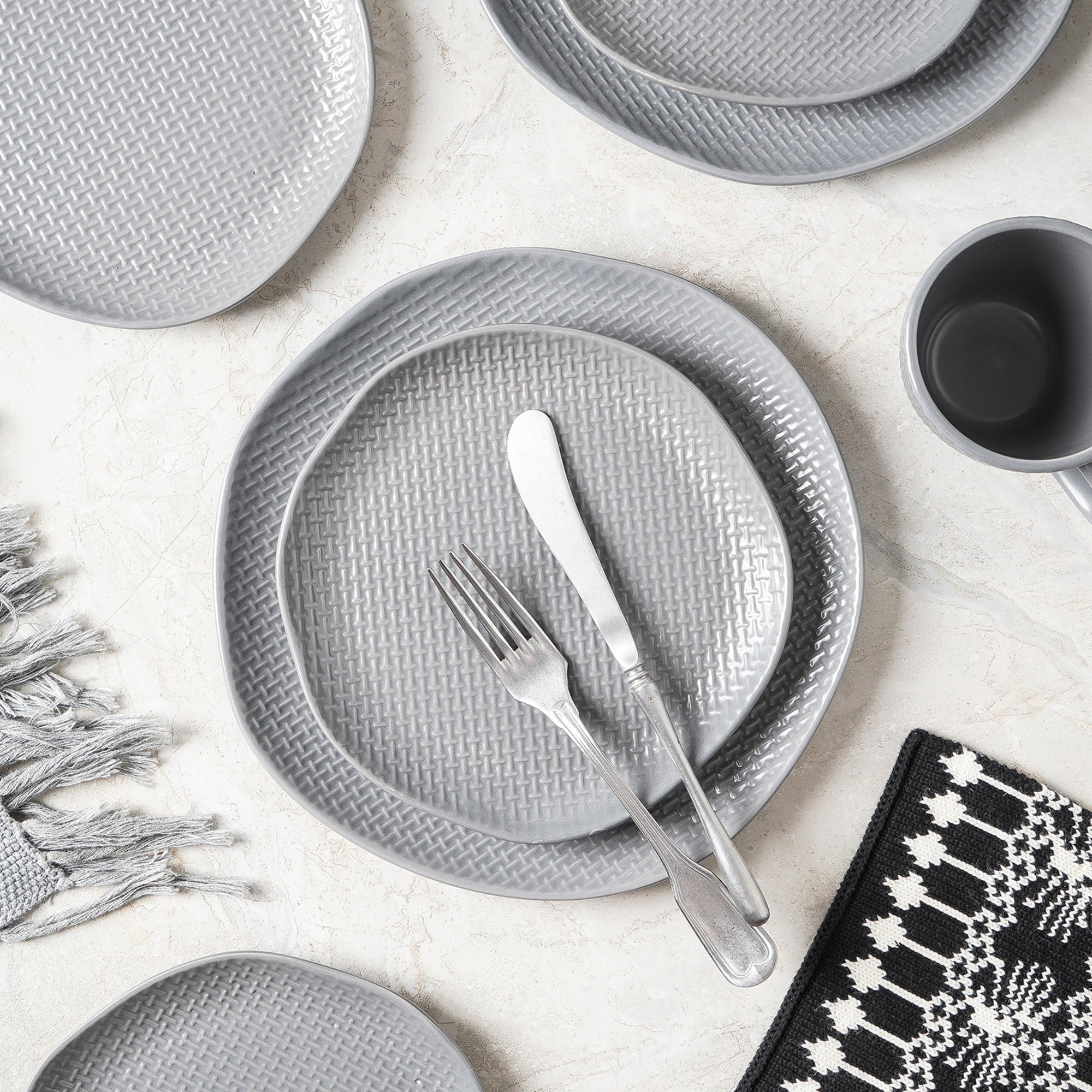 Premium Stoneware Dinner Plate Set - Durable Gray Ceramic Plates for Everyday Dining, Restaurant & Home Use