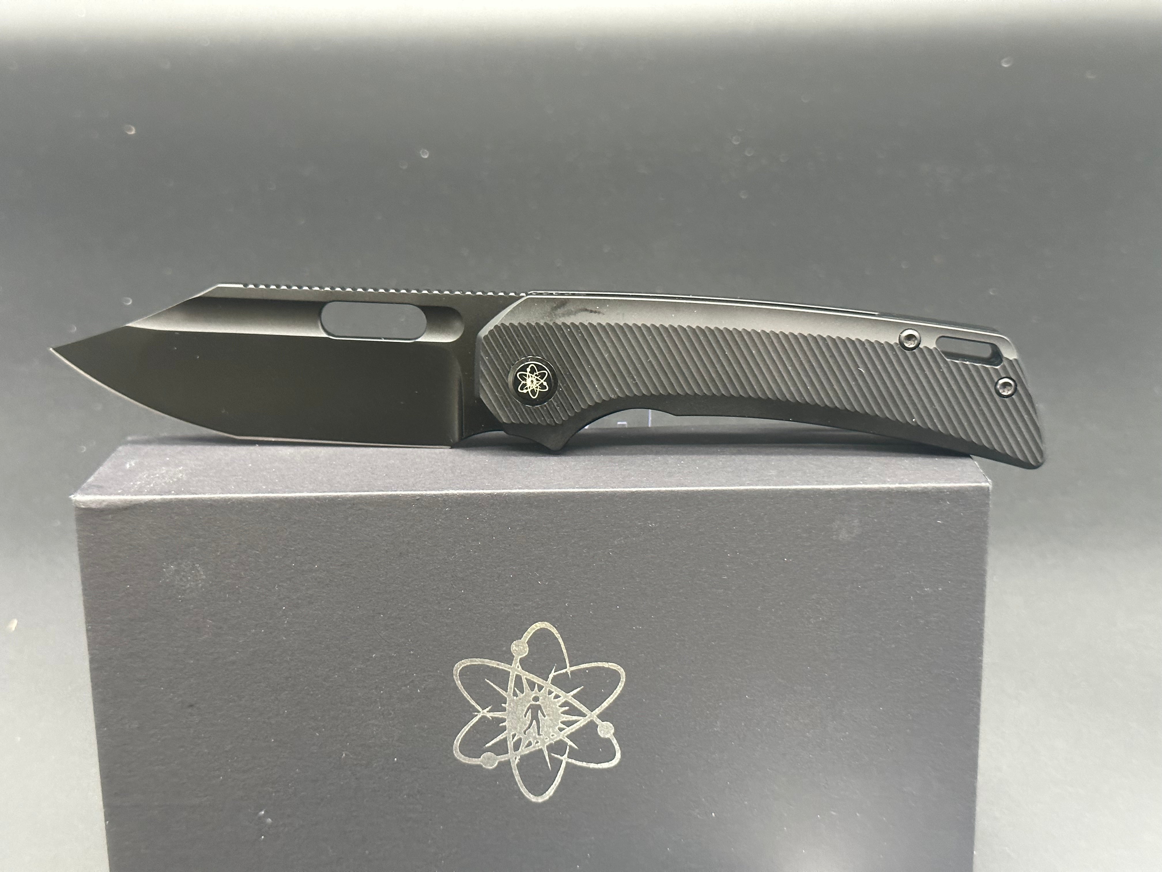 EMP EDC the Relative - High-Quality Everyday Carry Multi-Tool for Outdoor, Survival & Tactical Use - Perfect for Camping, Hiking & Emergency Preparedness