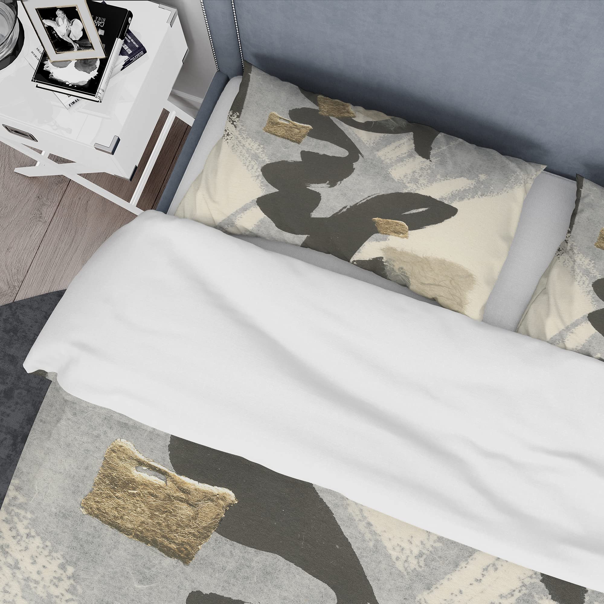 DesignQ Glam Collage II Modern & Contemporary Black Duvet Cover Set King Size - 3 Piece Abstract Bedding Set for All Seasons | Perfect for Master Bedrooms, Guest Rooms & Modern Home Decor