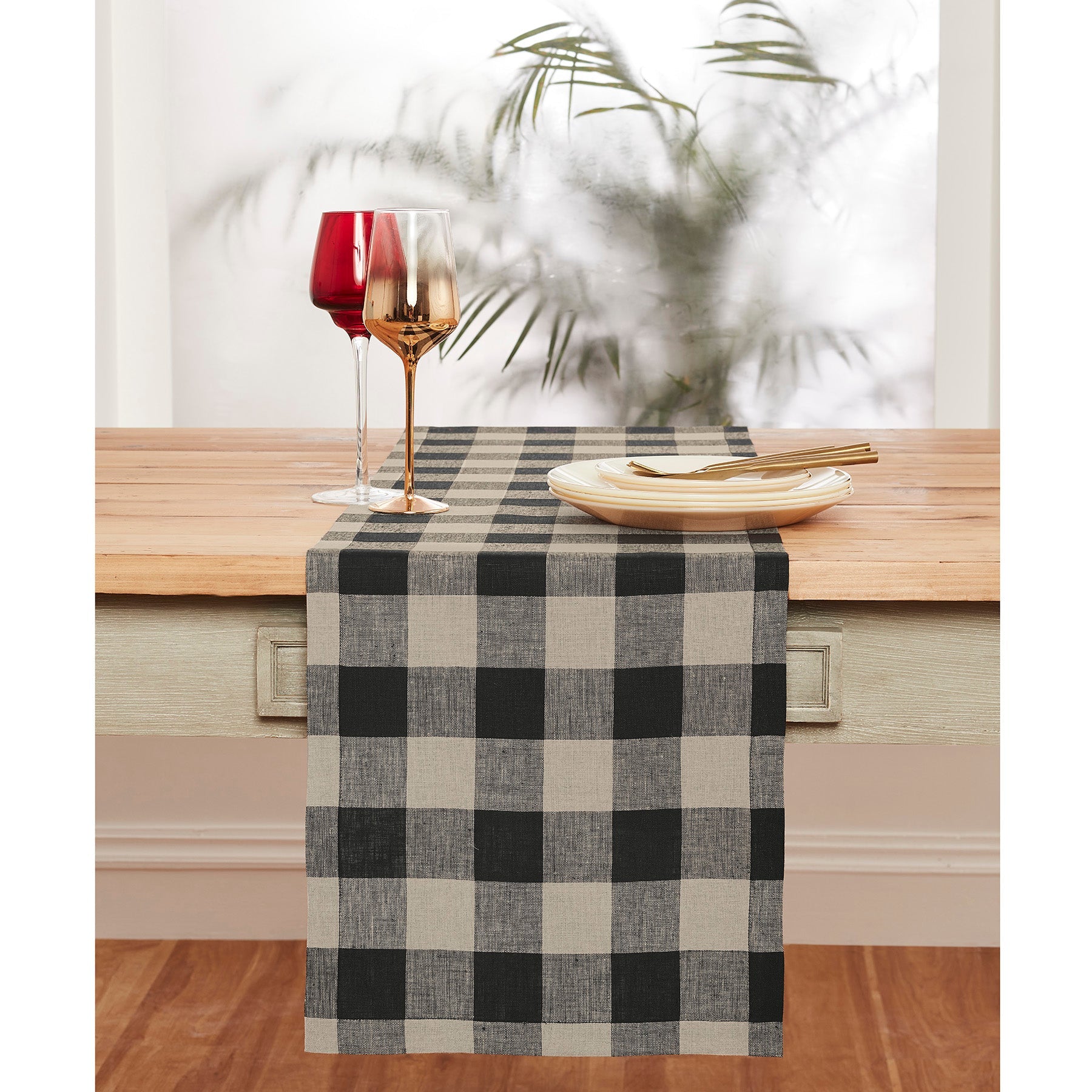 Buffalo Check Table Runner - Classic Red and Black Plaid Table Decor for Christmas, Thanksgiving & Farmhouse Dining - Perfect for Holiday Parties & Rustic Home Decor
