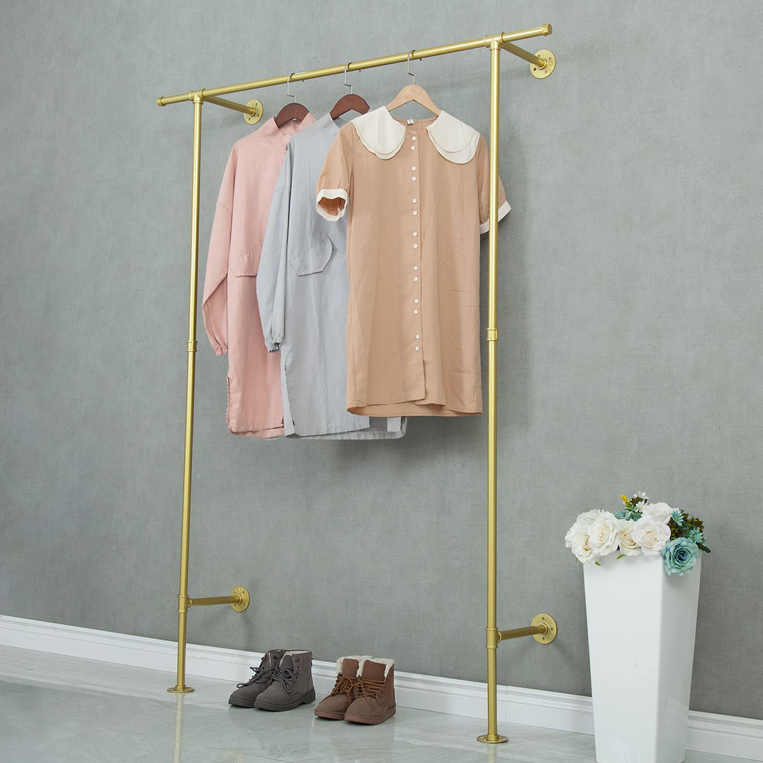 Industrial Pipe Clothes Rack - Heavy Duty Wall Mounted Black Pipe Garment Hanger Rod for Closet Storage (Gold) - Perfect for Bedroom, Laundry Room & Commercial Use