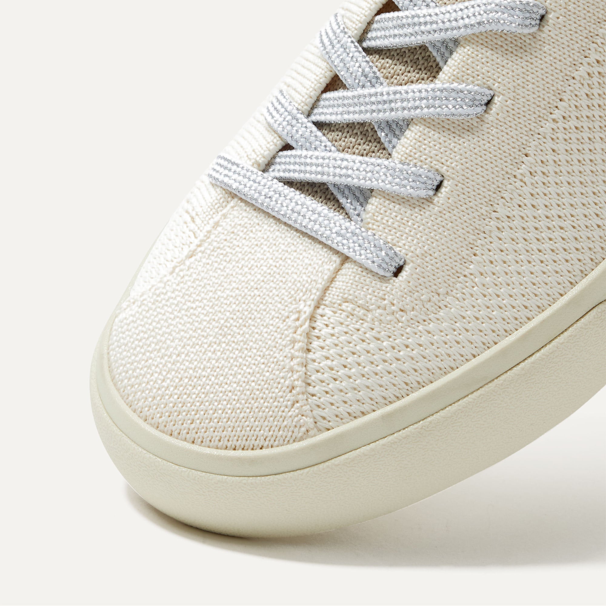 Stylish Women's Lace Up Sneakers with Diamond Twill Design - Comfortable Casual Shoes for Walking, Running & Everyday Wear