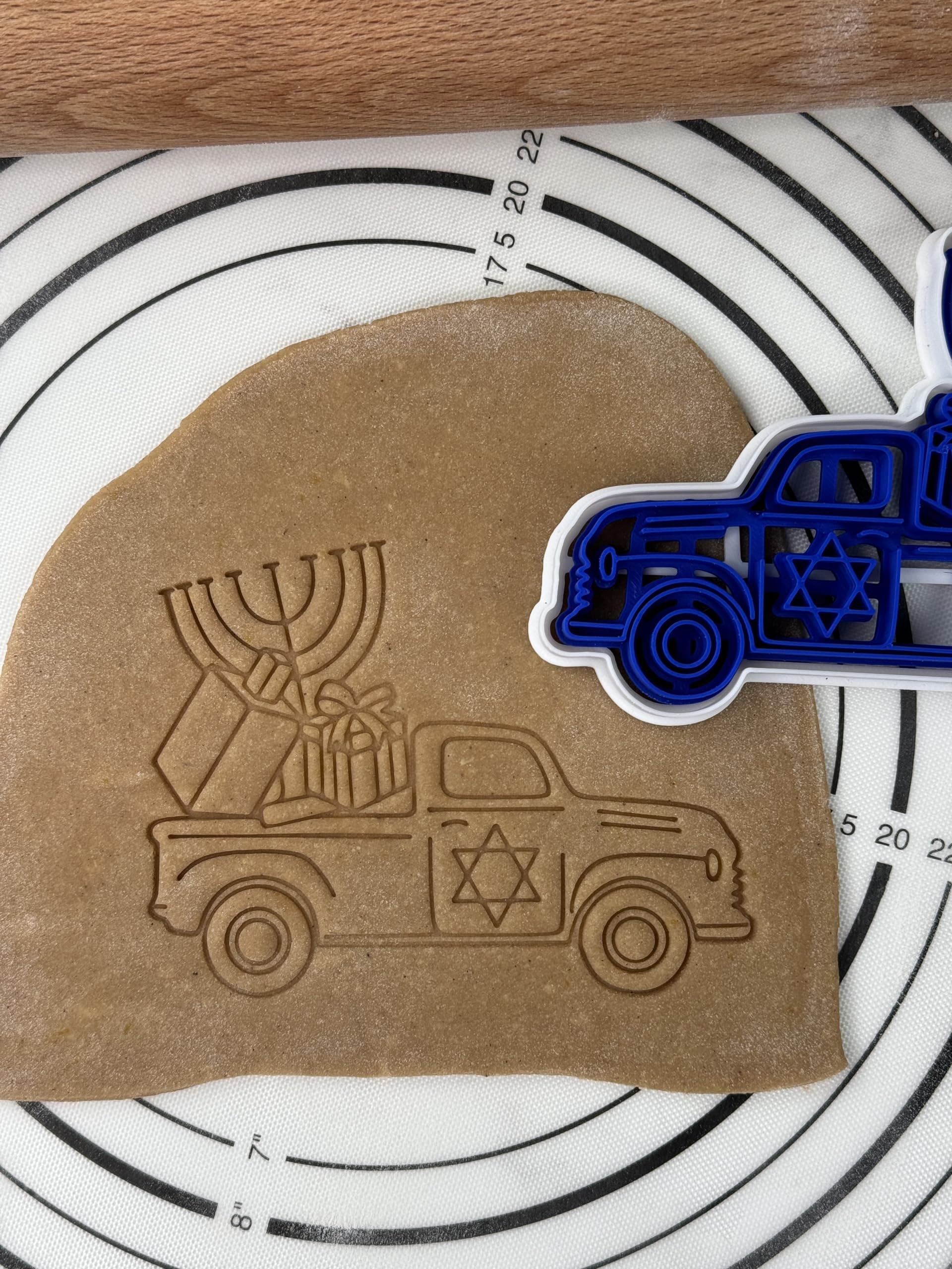 3D Printed Hanukkah Truck Cookie Cutter & Mold Set - Holiday Baking Decorations for Hanukkah Cookies, Gingerbread, and Festive Treats