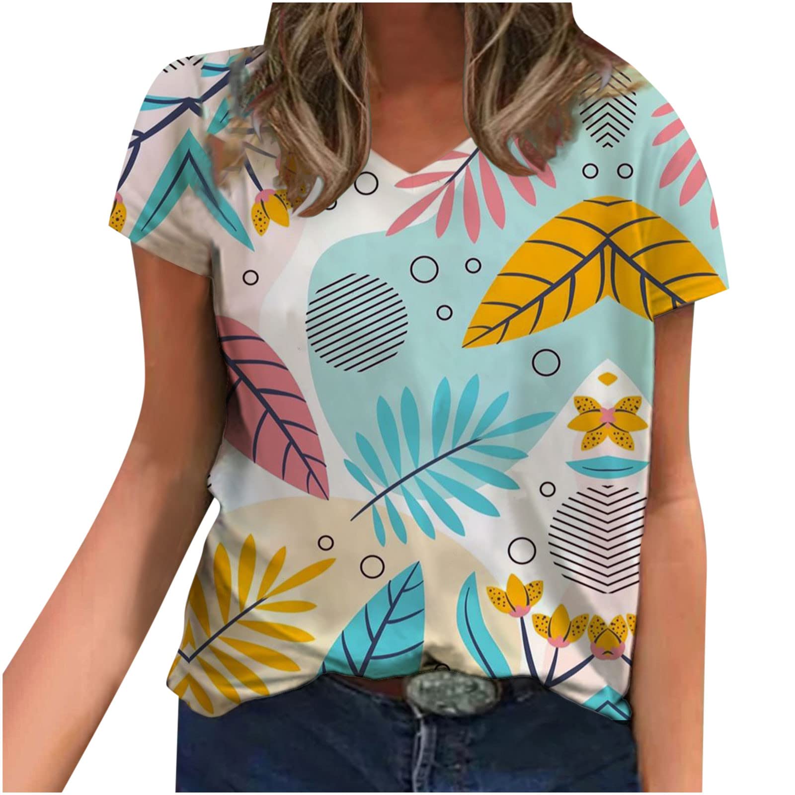 Plus Size Women's Summer Short Sleeve V-Neck T-Shirt - Casual Loose Feather Print Cute Graphic Blouse | Perfect for Beach Outings, Vacation Wear & Everyday Comfort