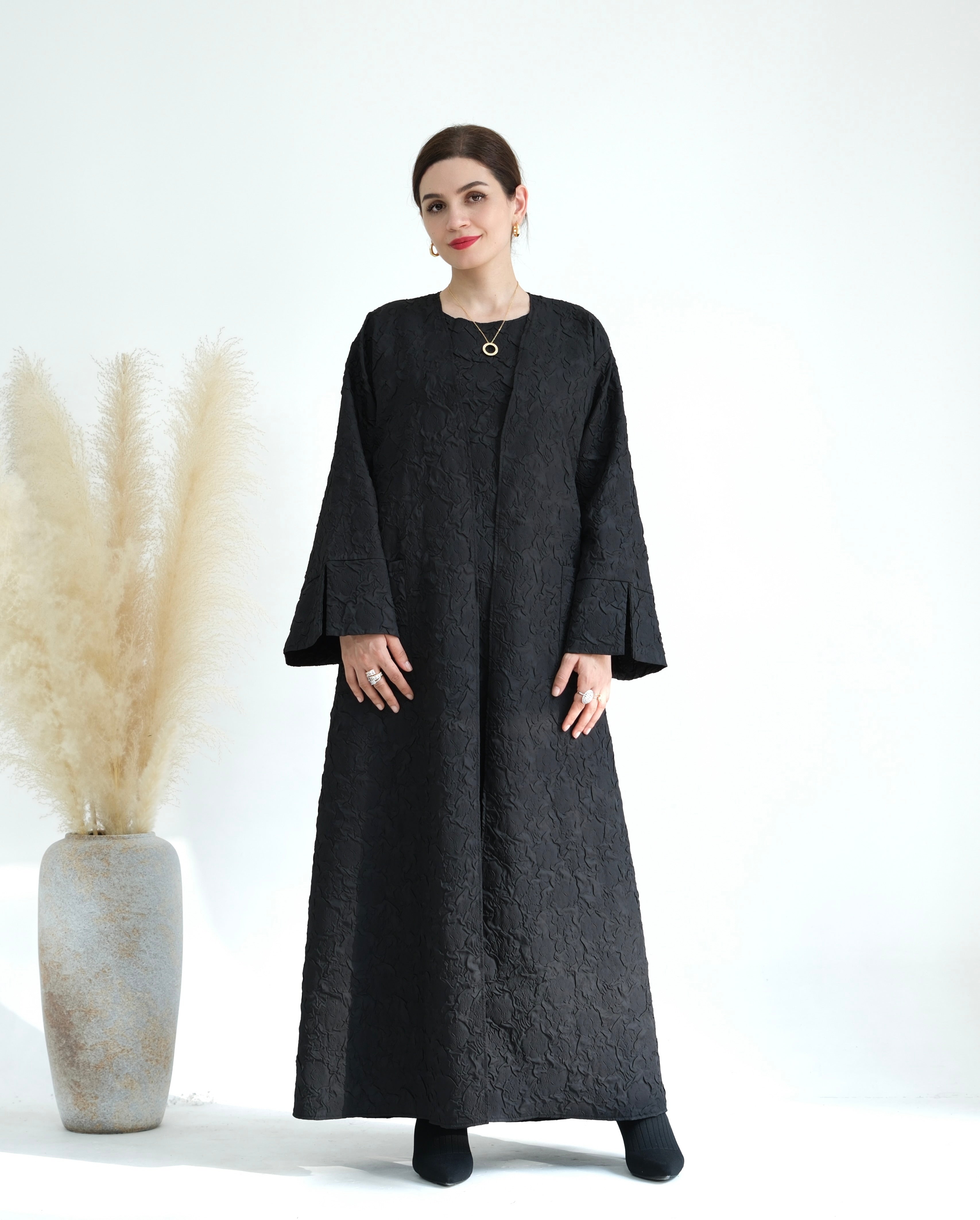 Elegant Black Eva Textured Abaya Set - Modest Islamic Dress for Women | Perfect for Prayer, Eid, and Special Occasions